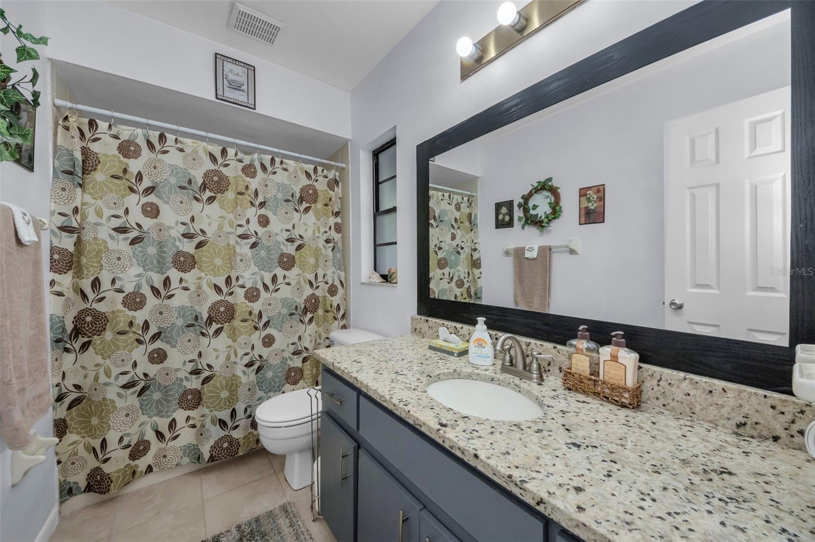 Guest bath with pool access