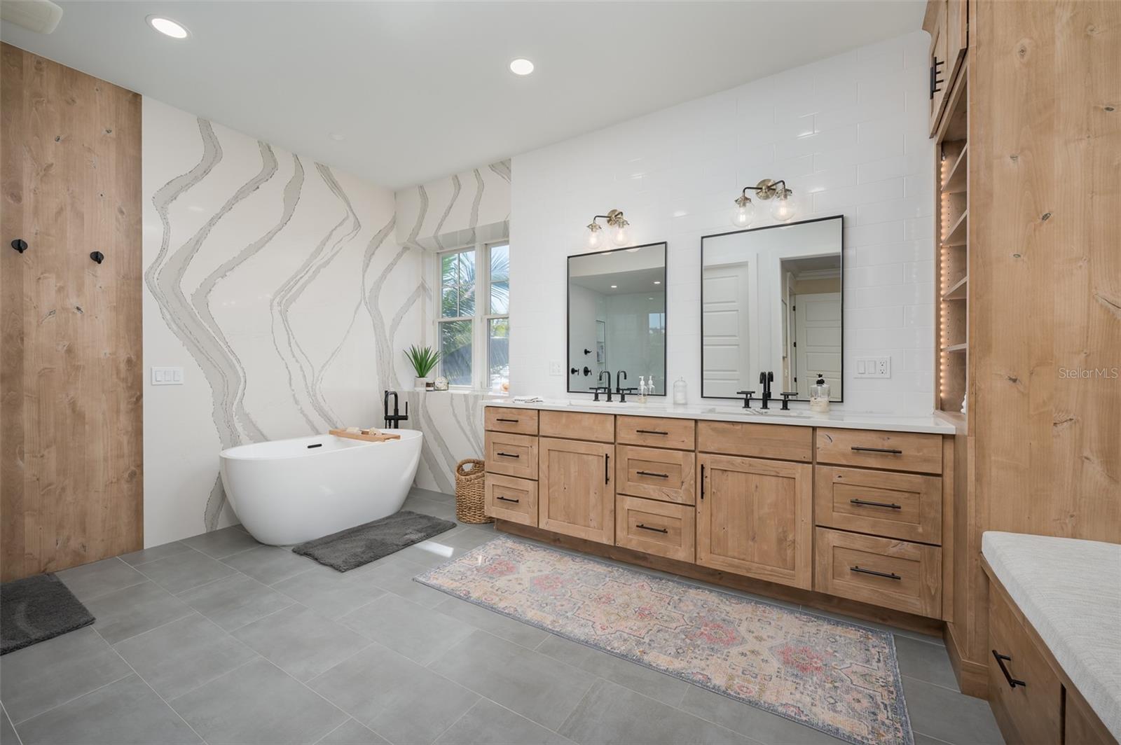 A4673145 Property Photo