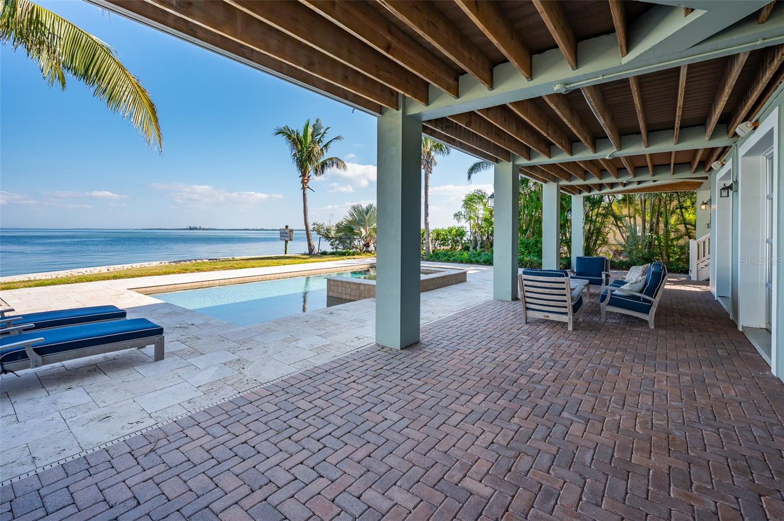 A4673145 Property Photo