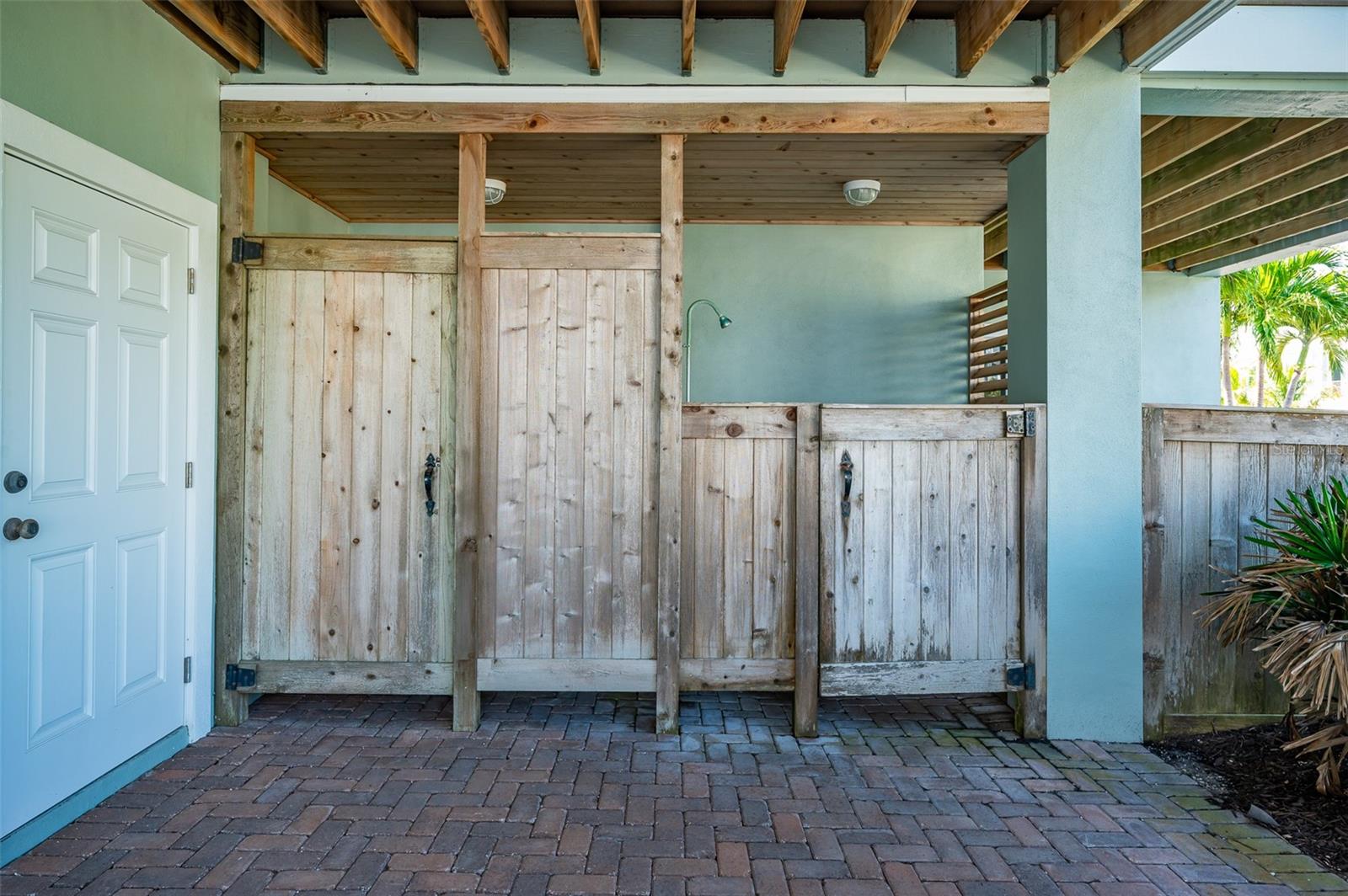 A4673145 Property Photo