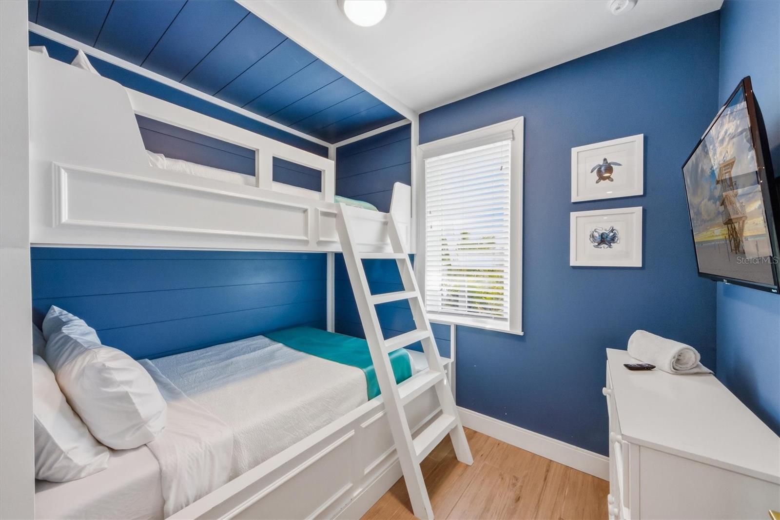 A4673163 Property Photo