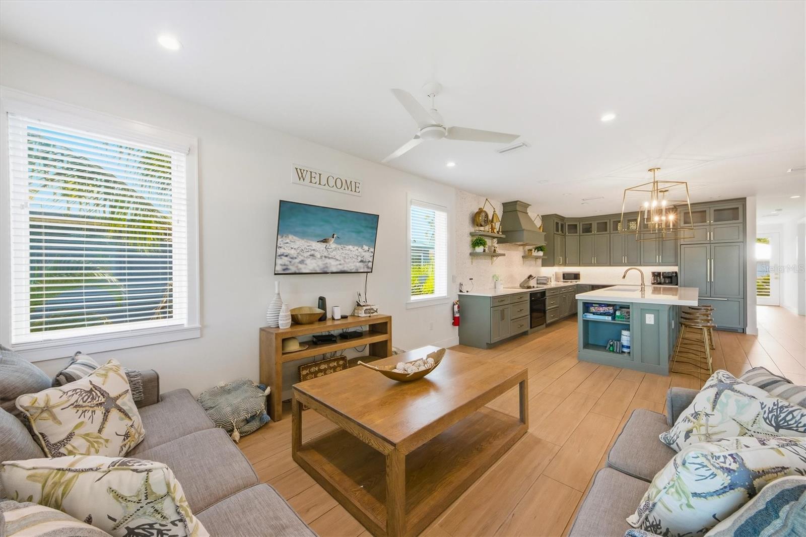 A4673163 Property Photo