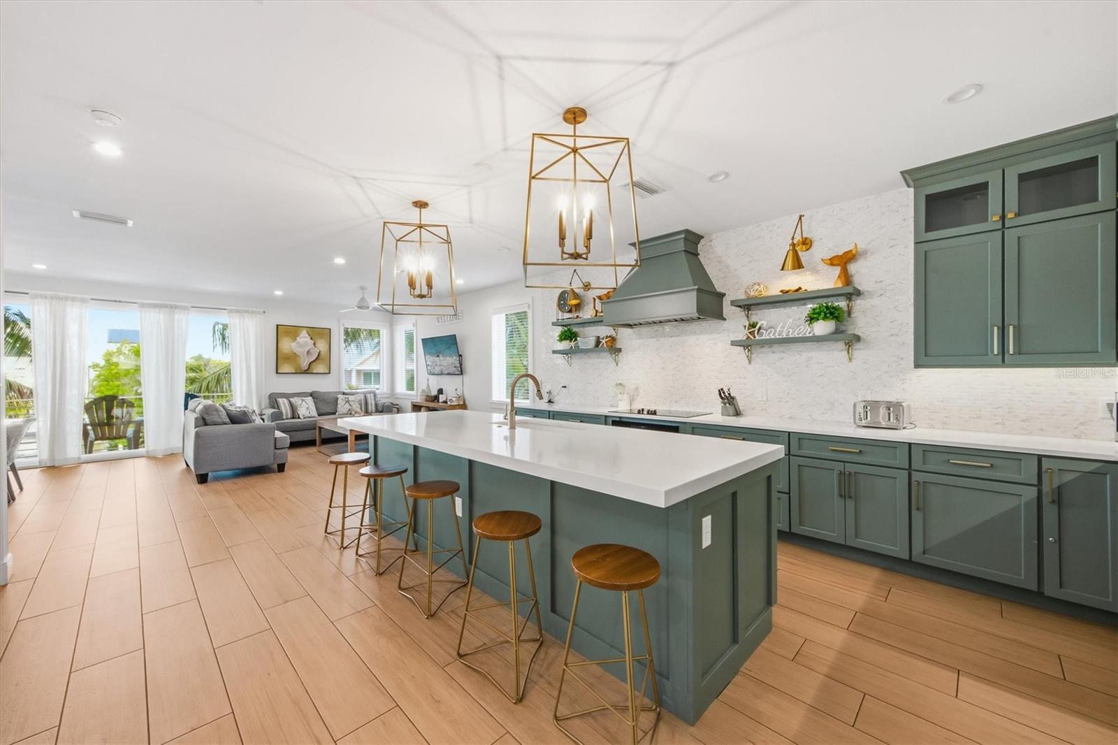 A4673163 Property Photo