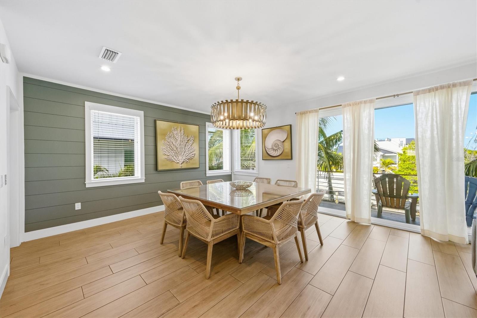 A4673163 Property Photo