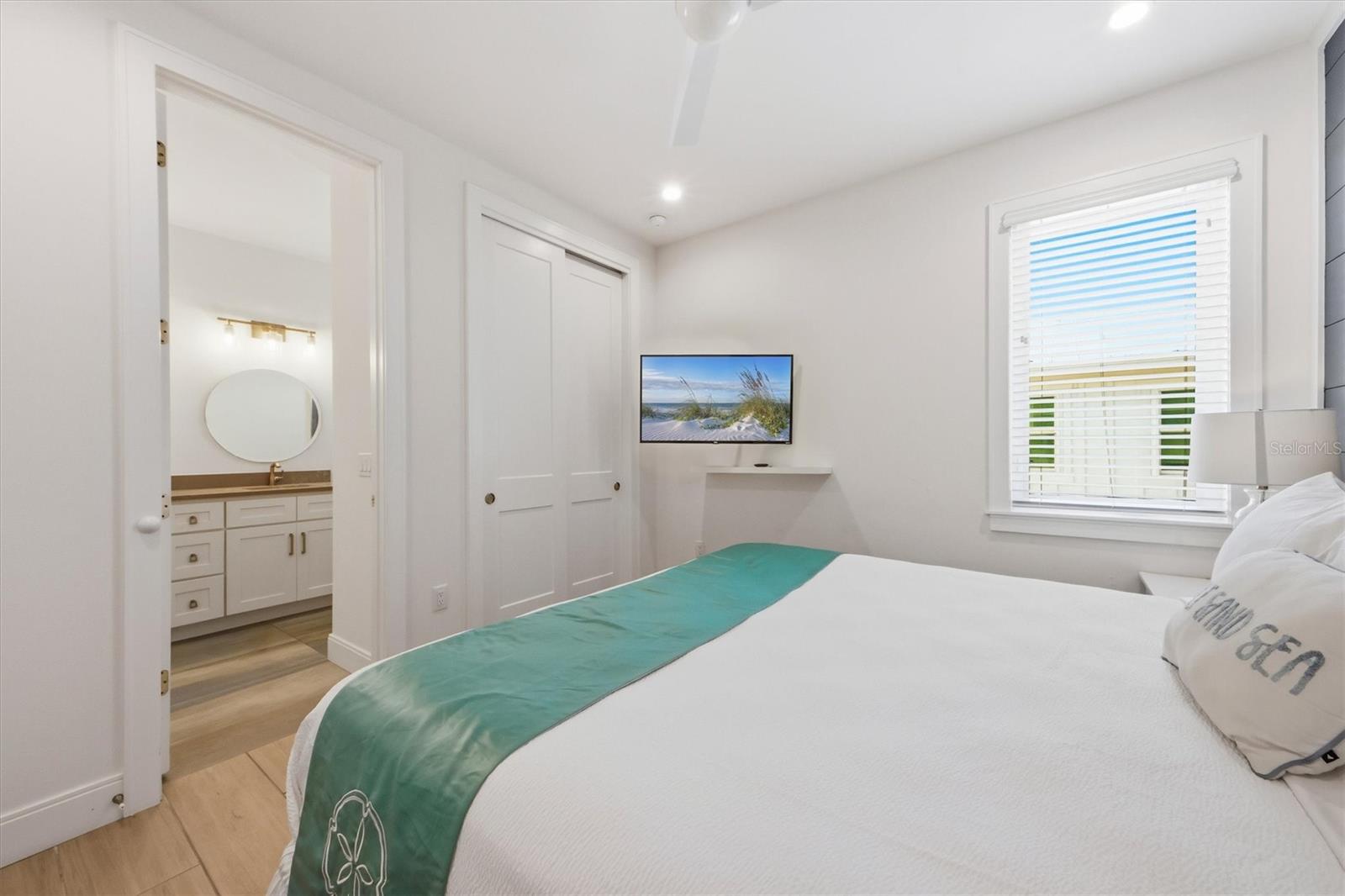 A4673163 Property Photo