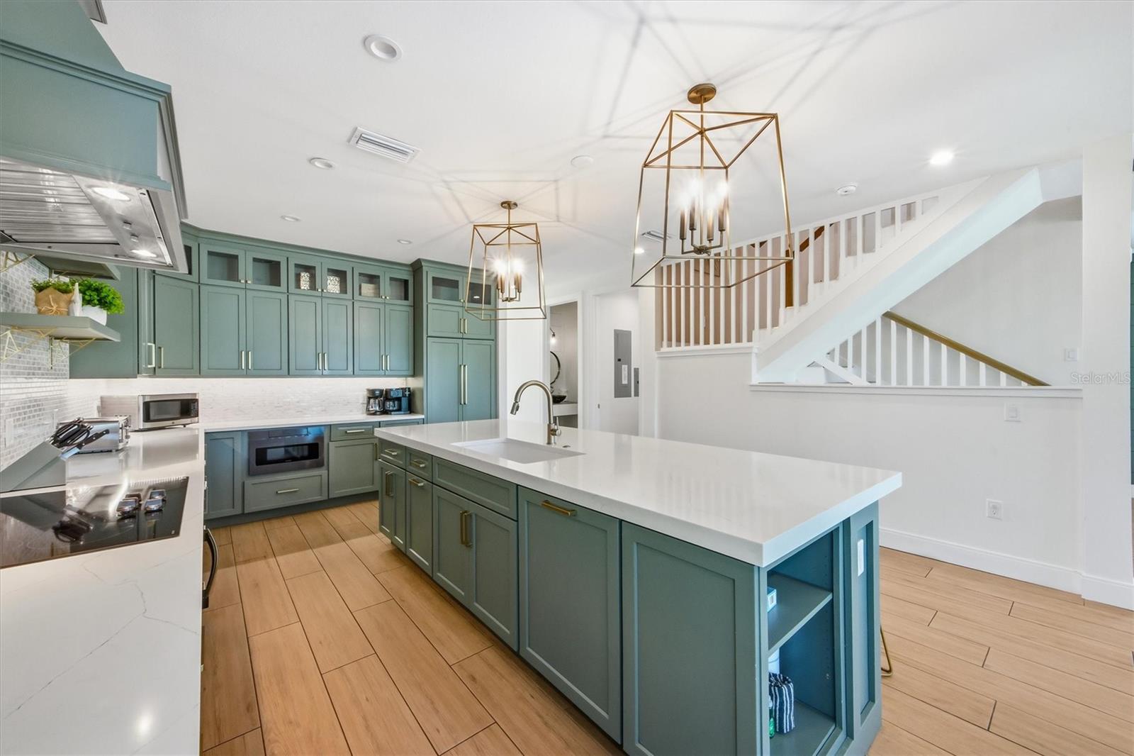 A4673163 Property Photo