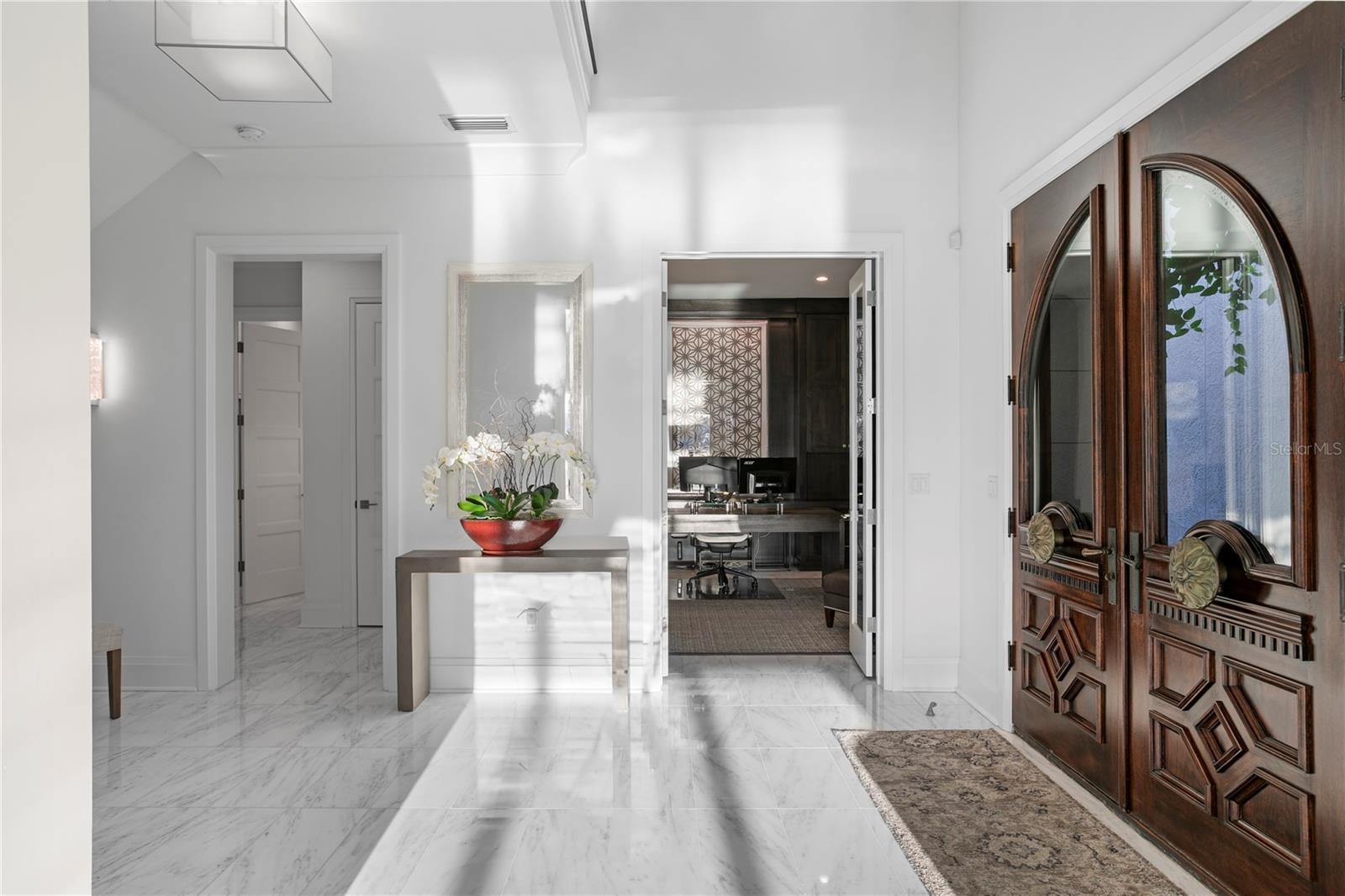 1037 ROYAL PASS RD, TAMPA, FL, 33602