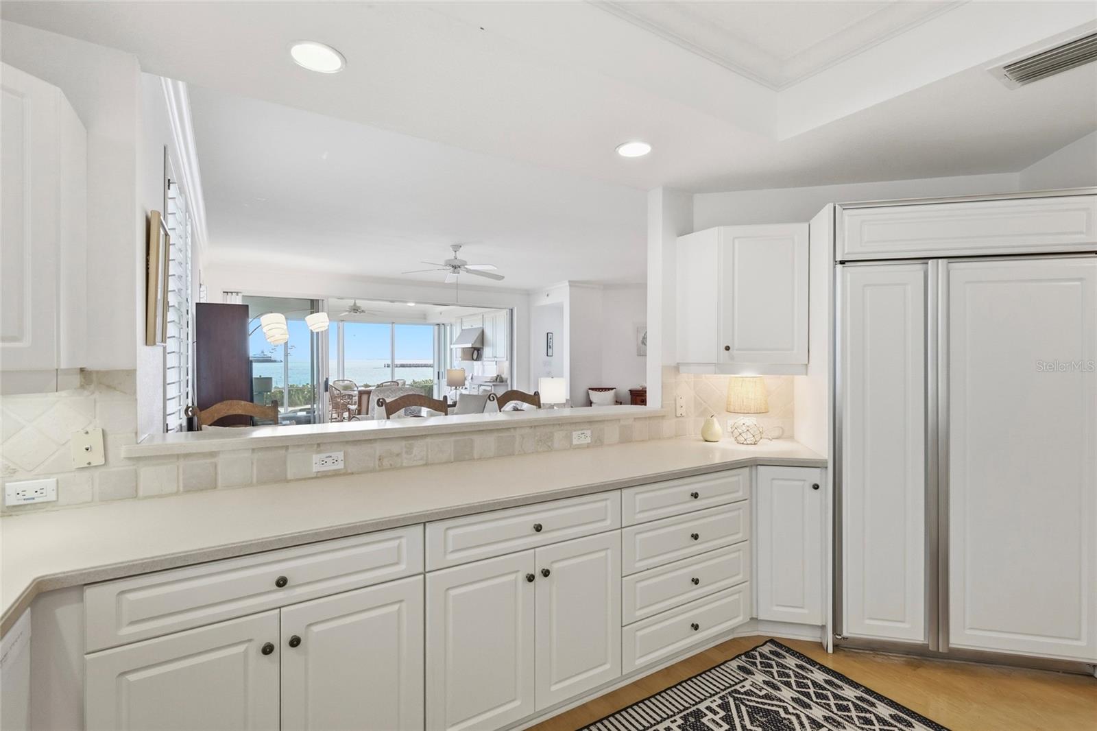 D6144921 Property Photo