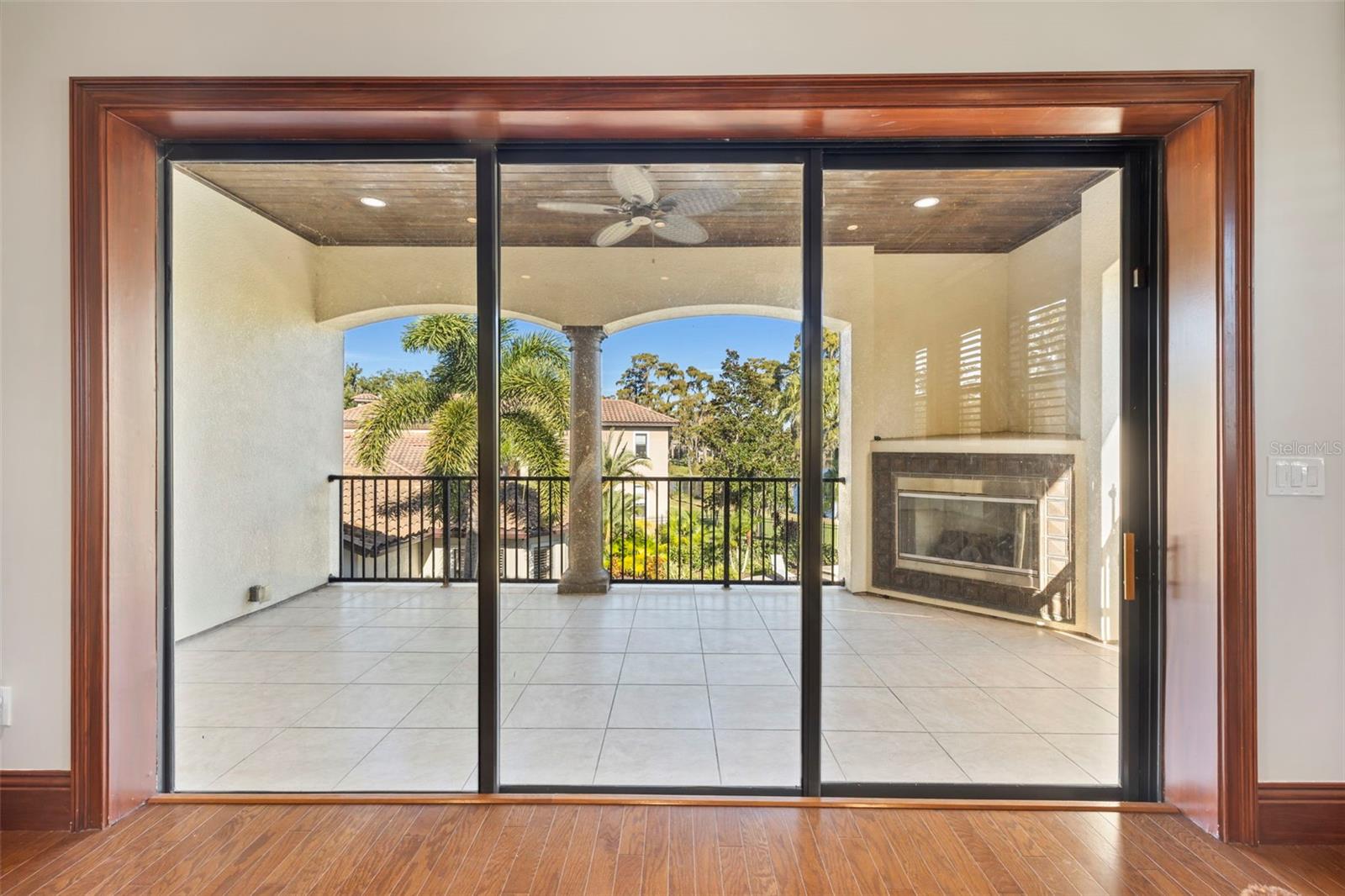 TB8451052 Property Photo