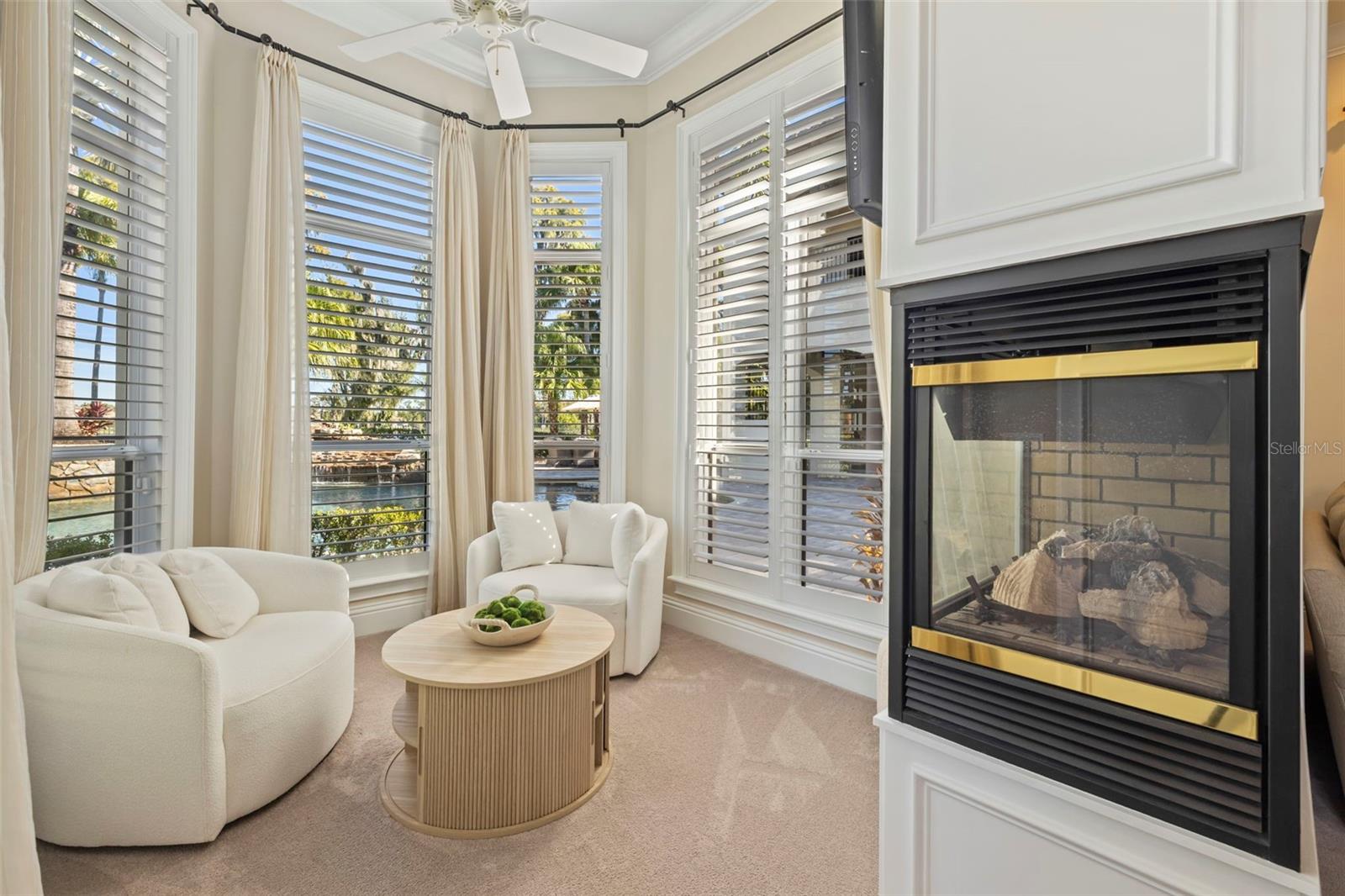 TB8451052 Property Photo