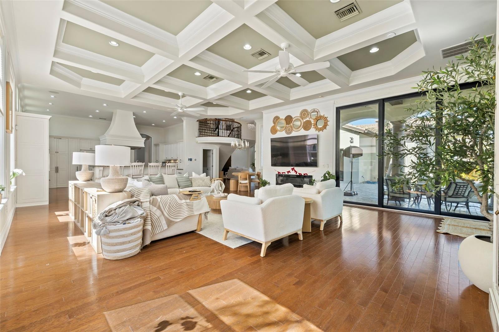 TB8451052 Property Photo