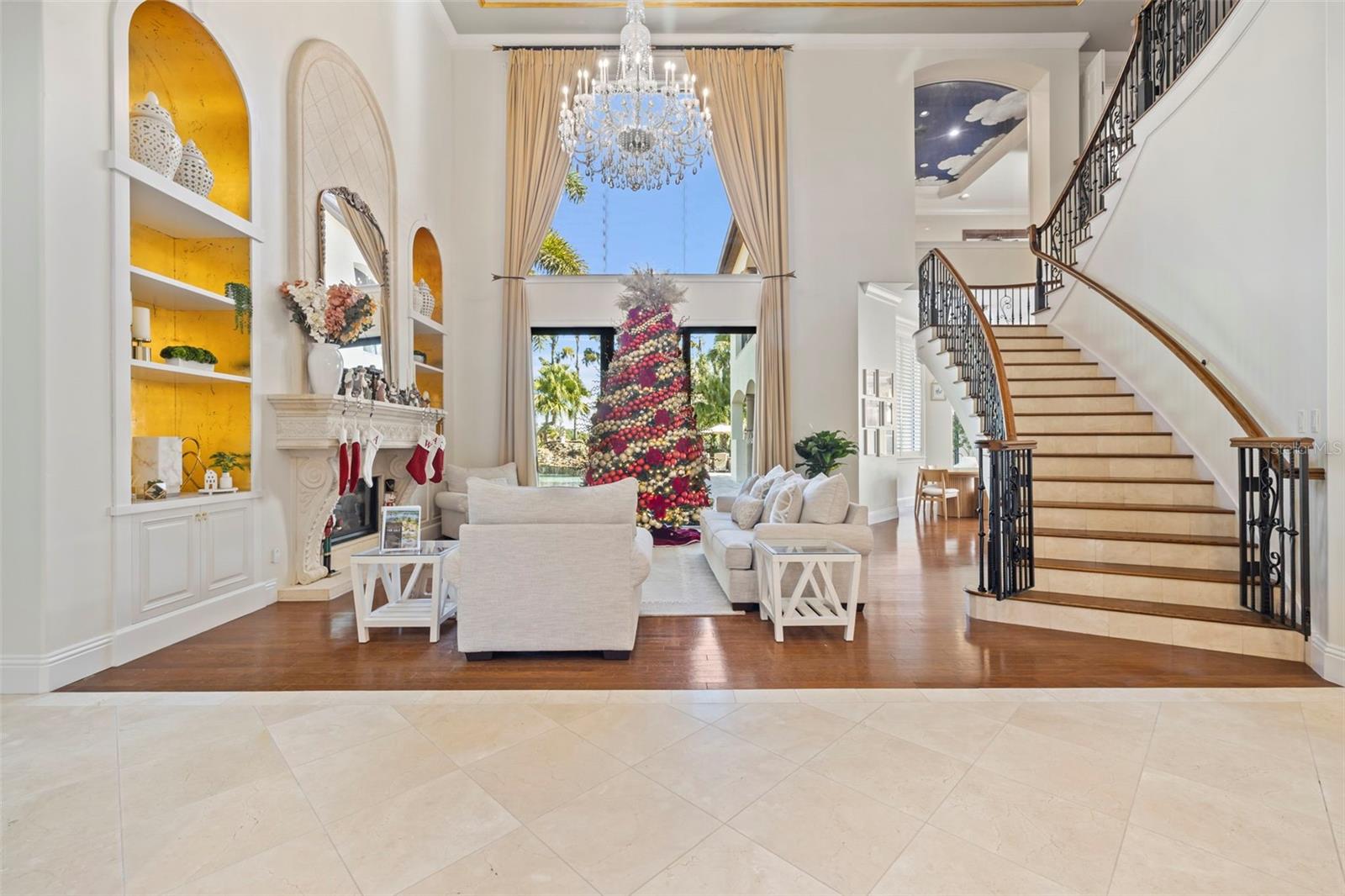 TB8451052 Property Photo