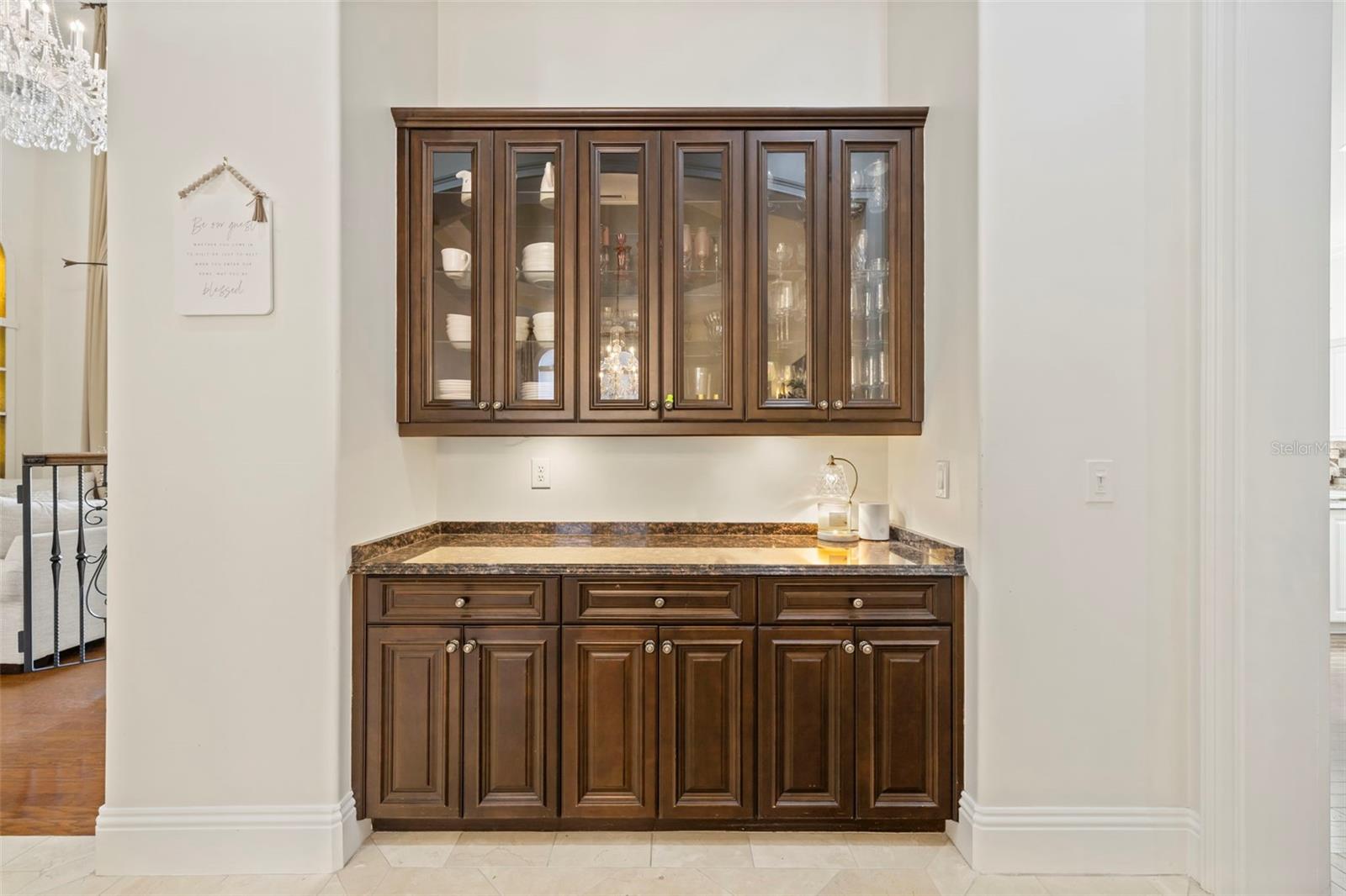 TB8451052 Property Photo