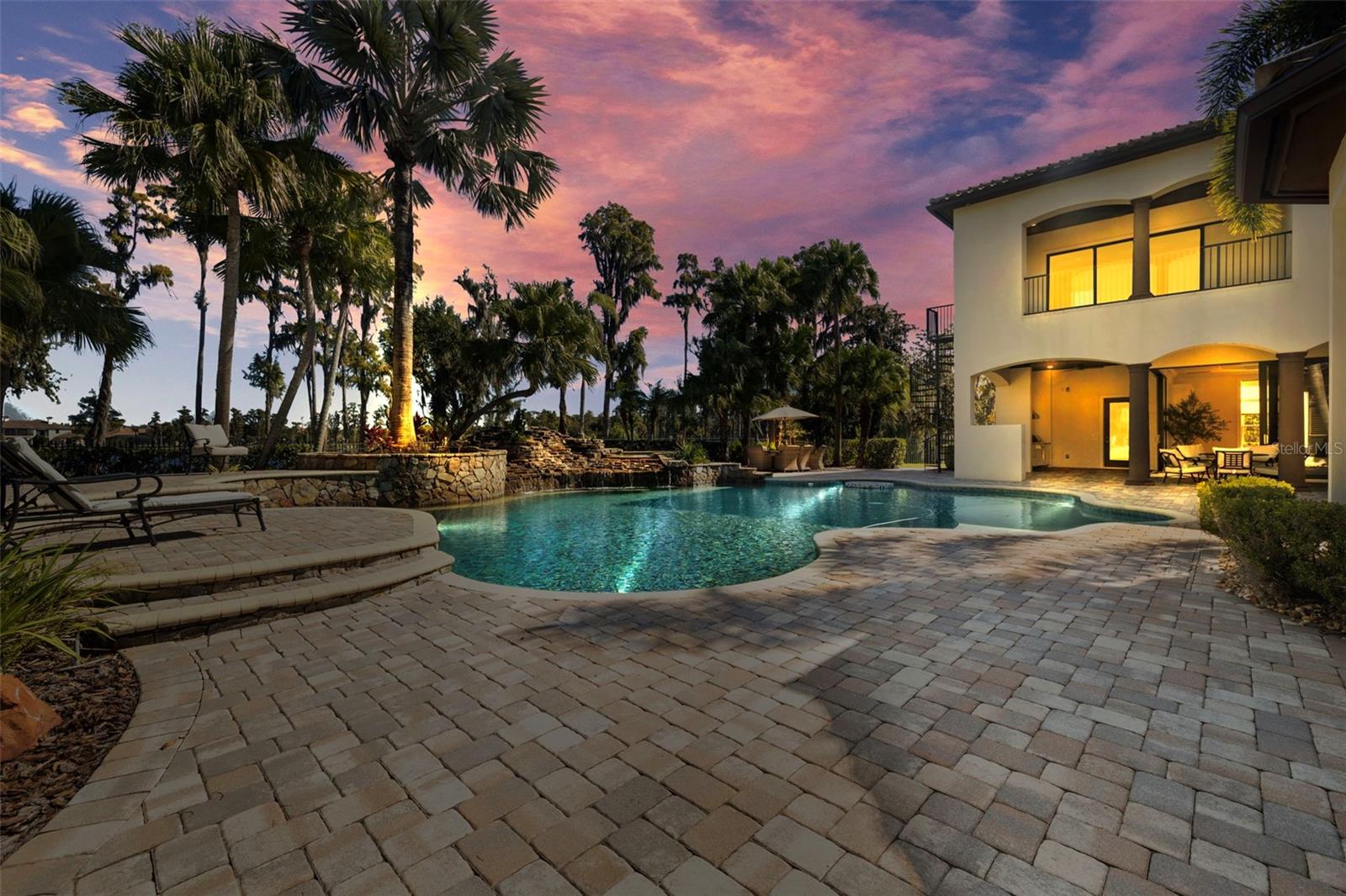 TB8451052 Property Photo