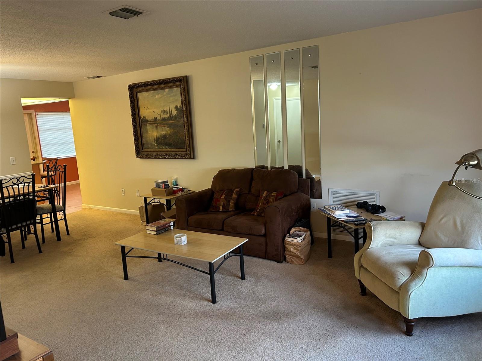 TB8451109 Property Photo