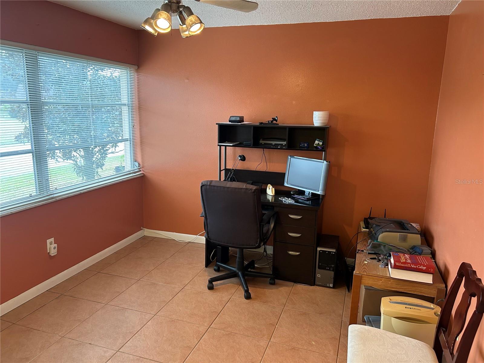 TB8451109 Property Photo