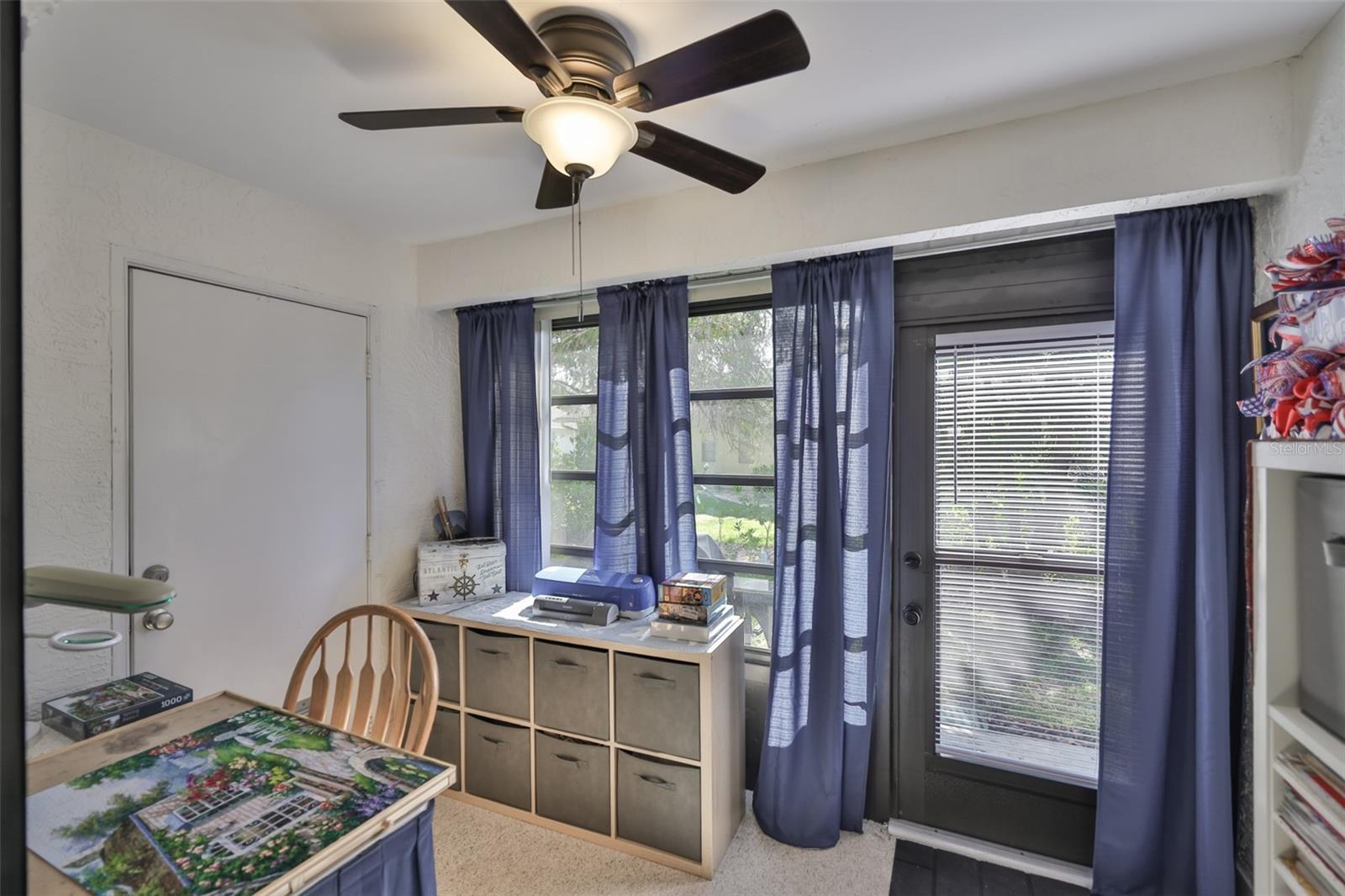 TB8451112 Property Photo