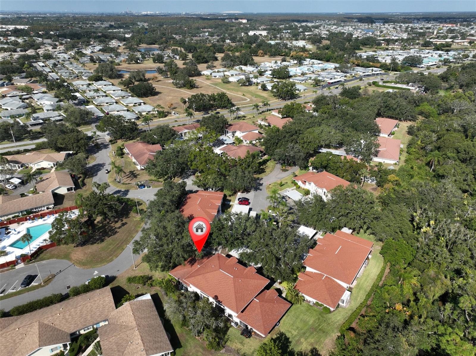 TB8451112 Property Photo