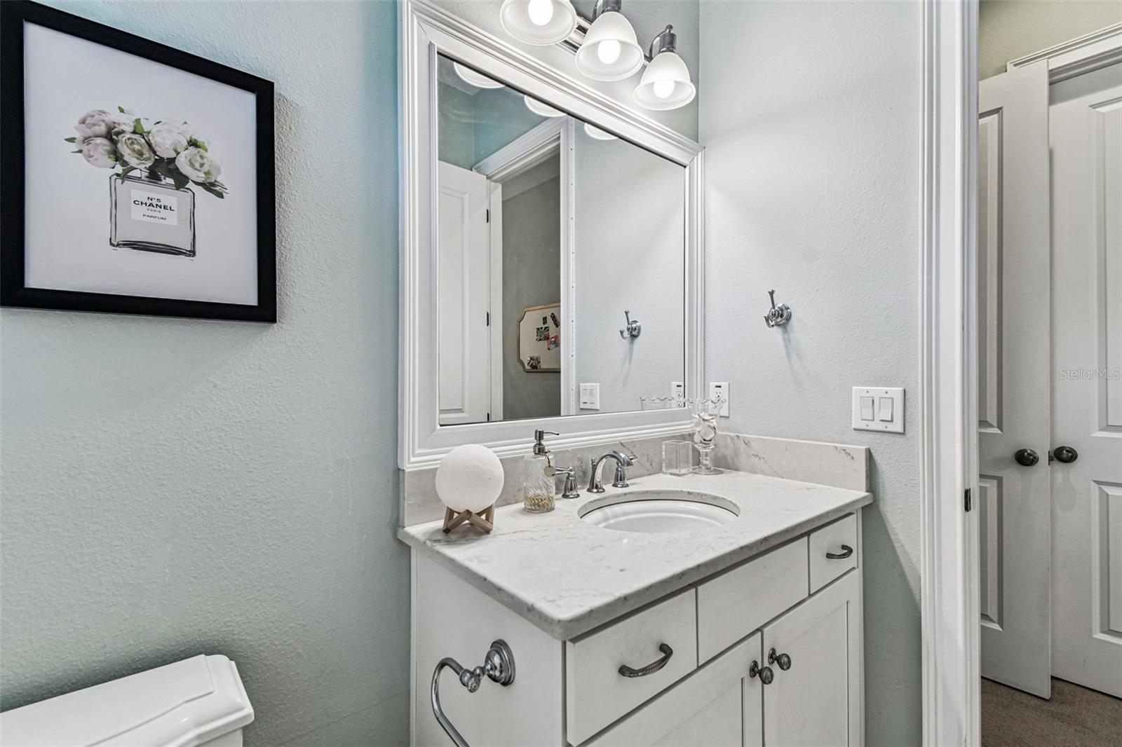 2ND BEDROOM BATHROOM