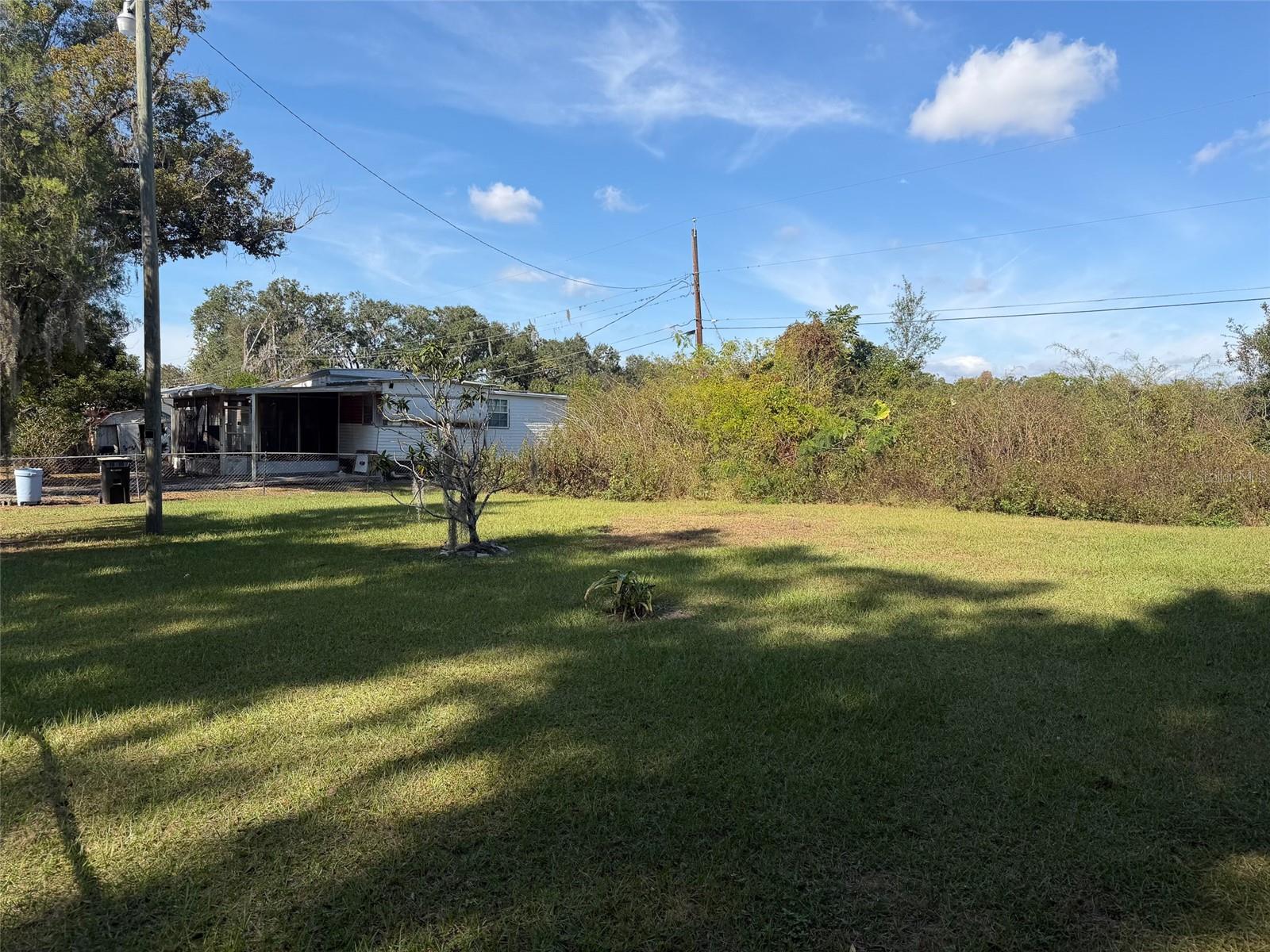 TB8451127 Property Photo