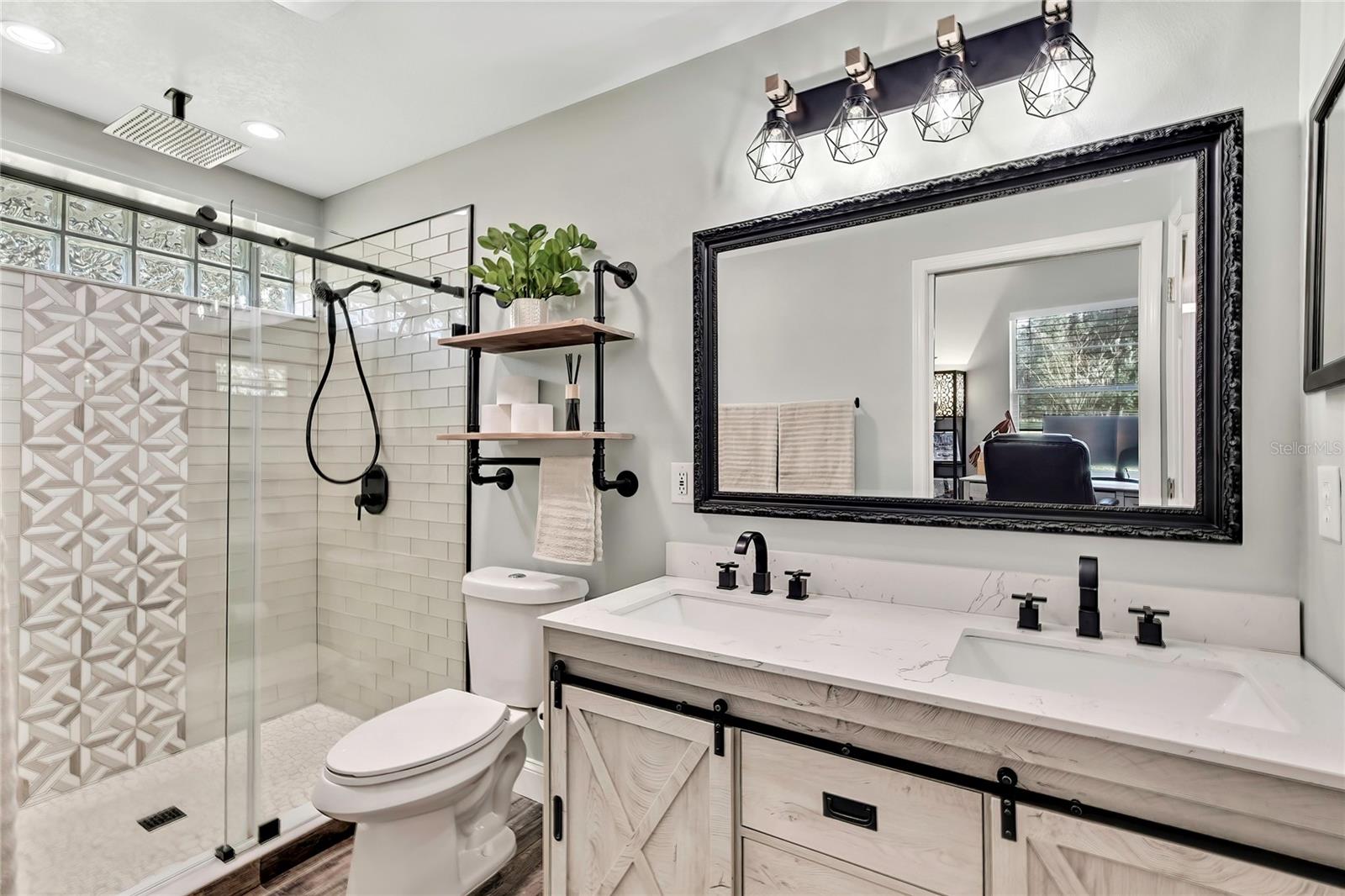Owners Bath