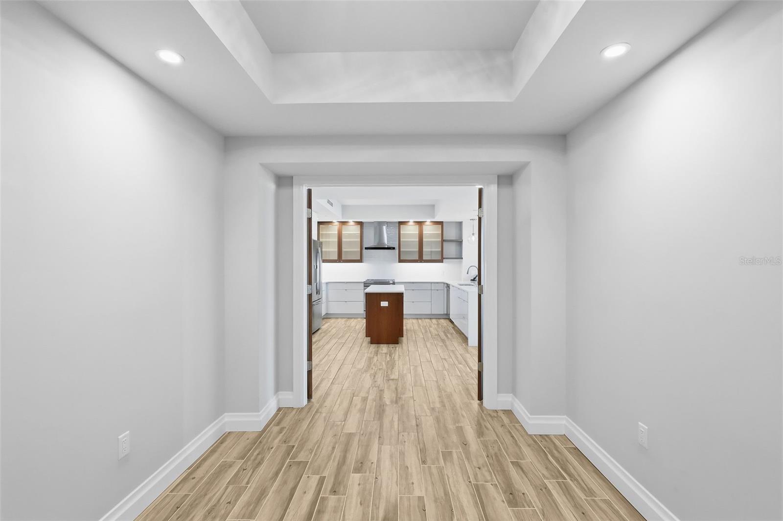 O6363055 Property Photo