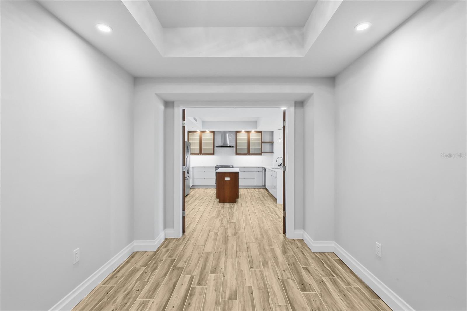 O6363055 Property Photo