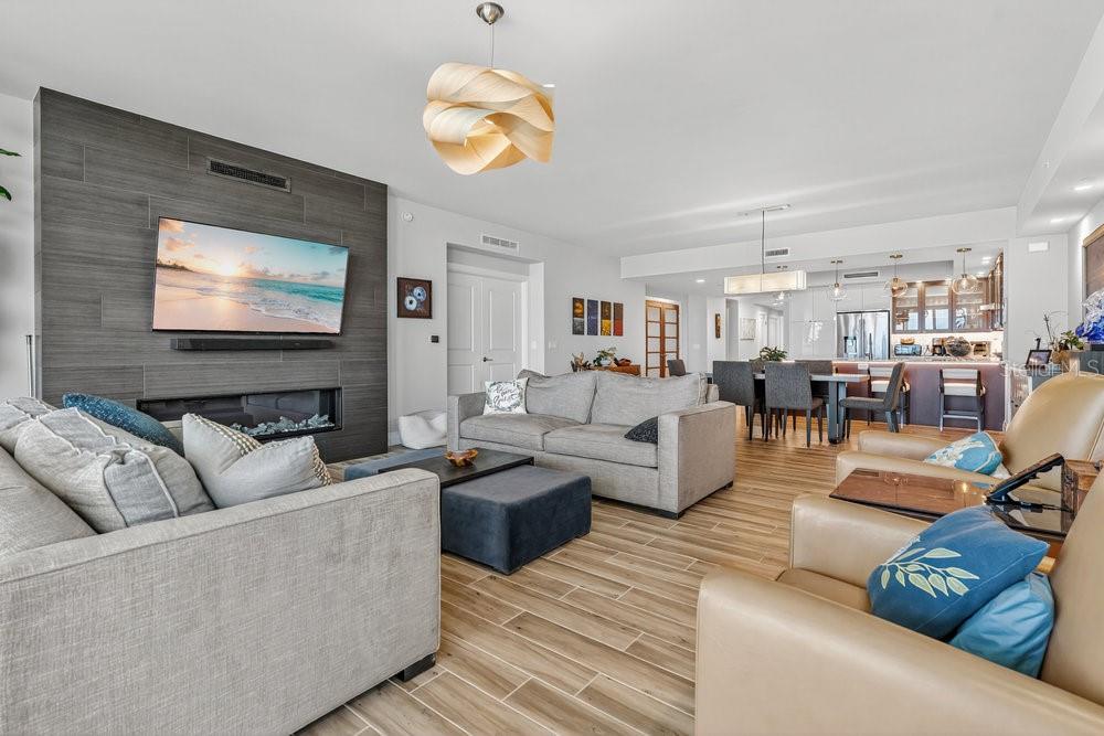 O6363055 Property Photo