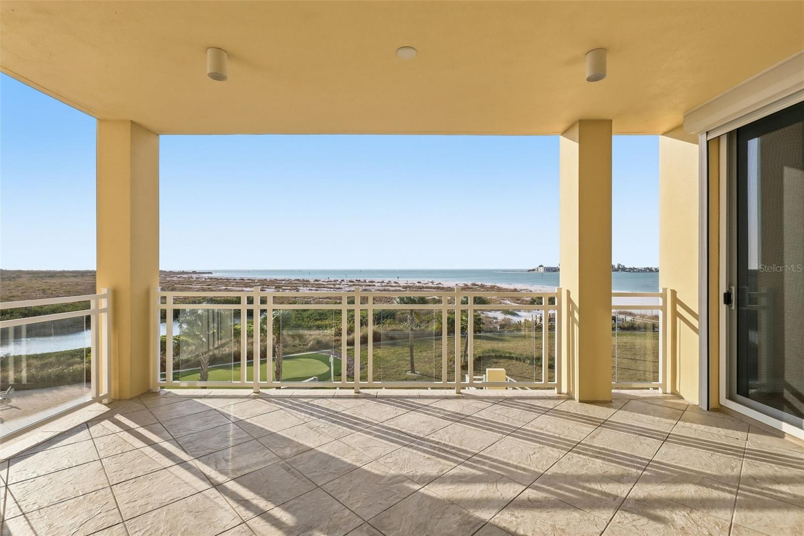 O6363055 Property Photo