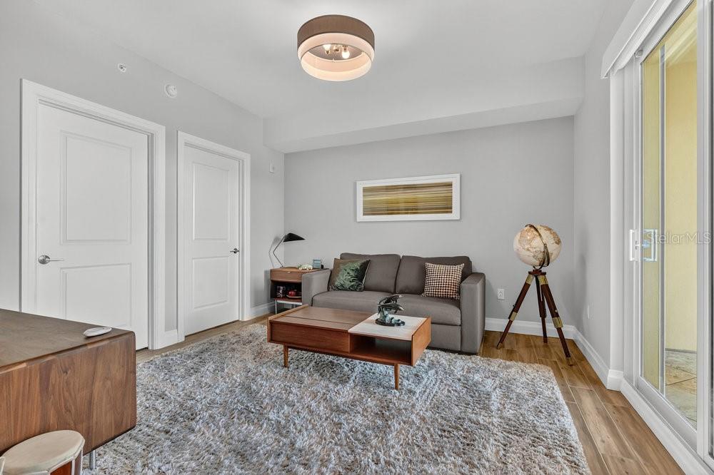 O6363055 Property Photo