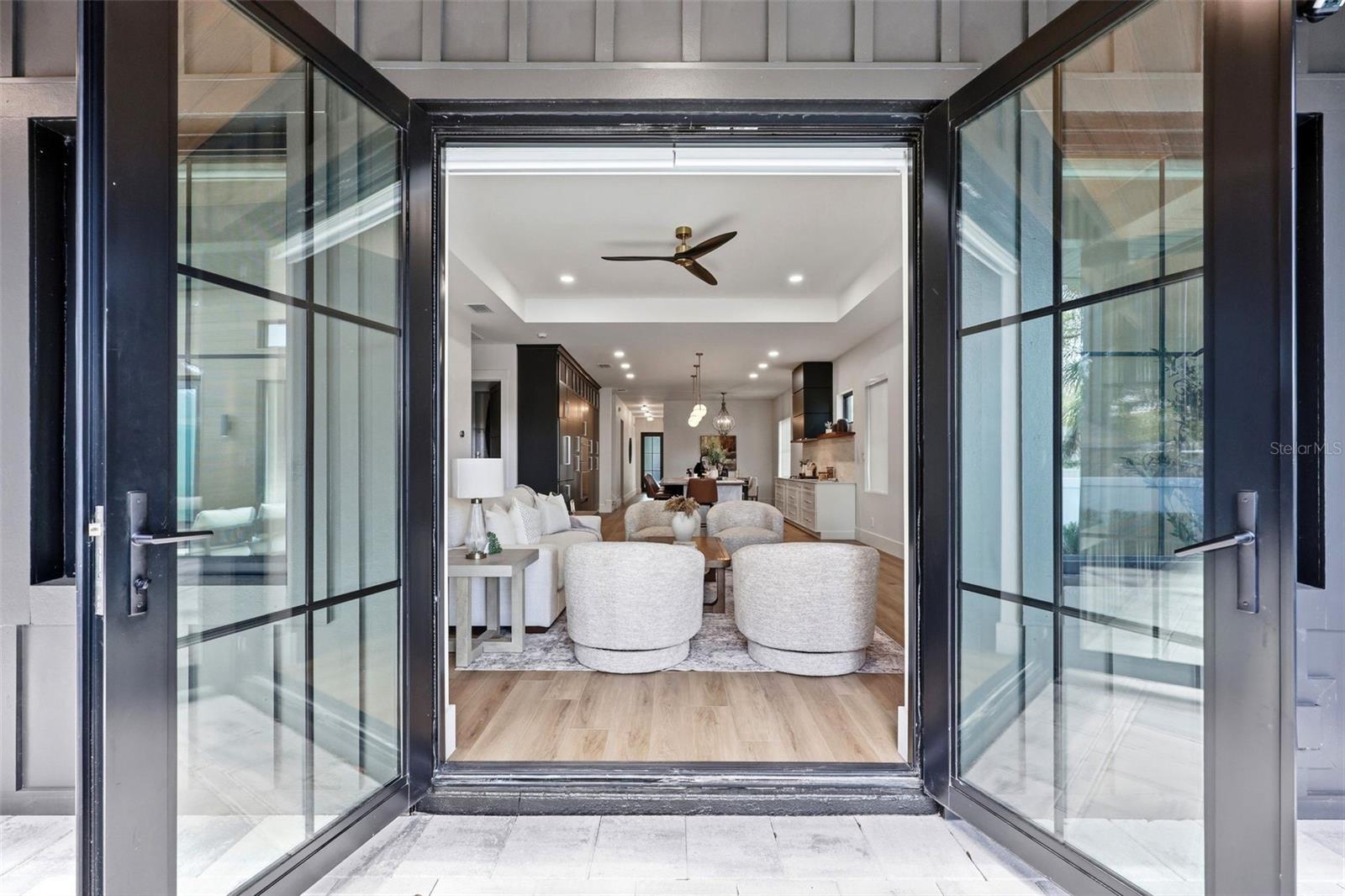 French door from living room to lanai