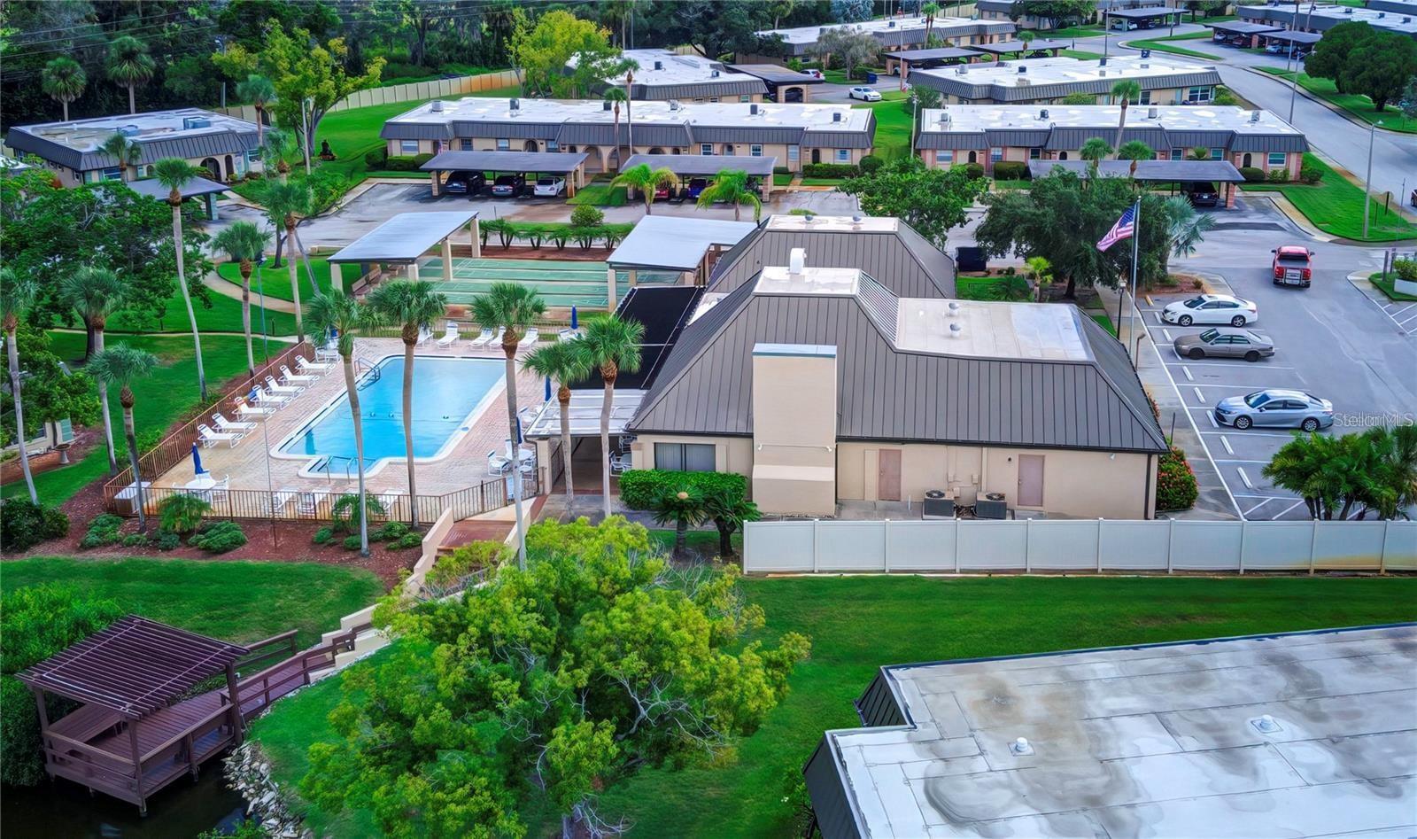 W7881027 Property Photo