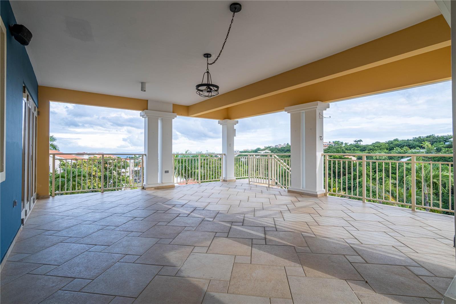 PR9117604 Property Photo