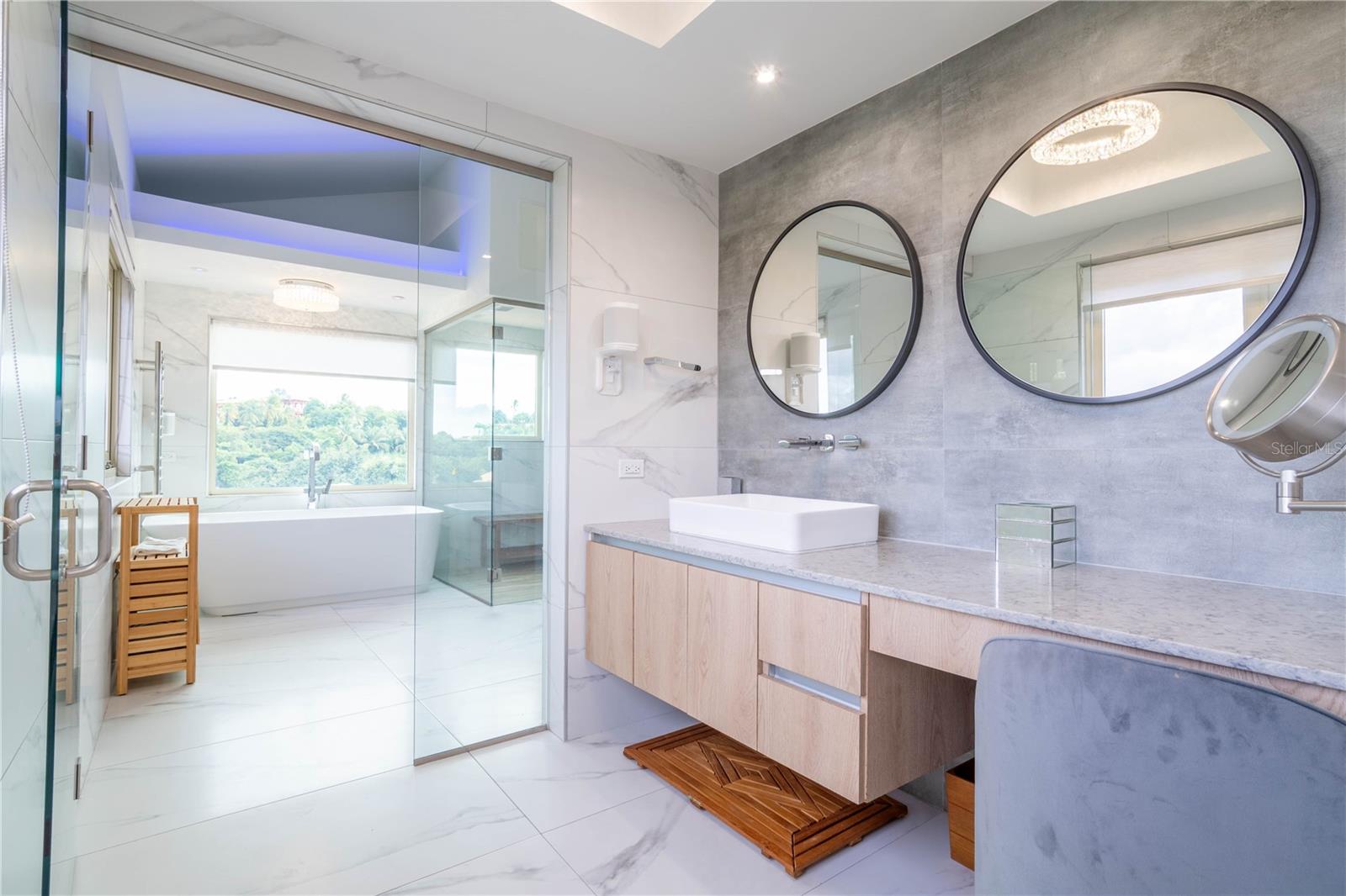 PR9117604 Property Photo