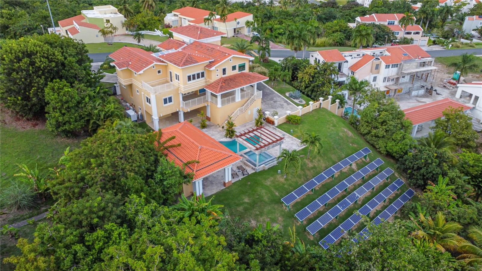 PR9117604 Property Photo