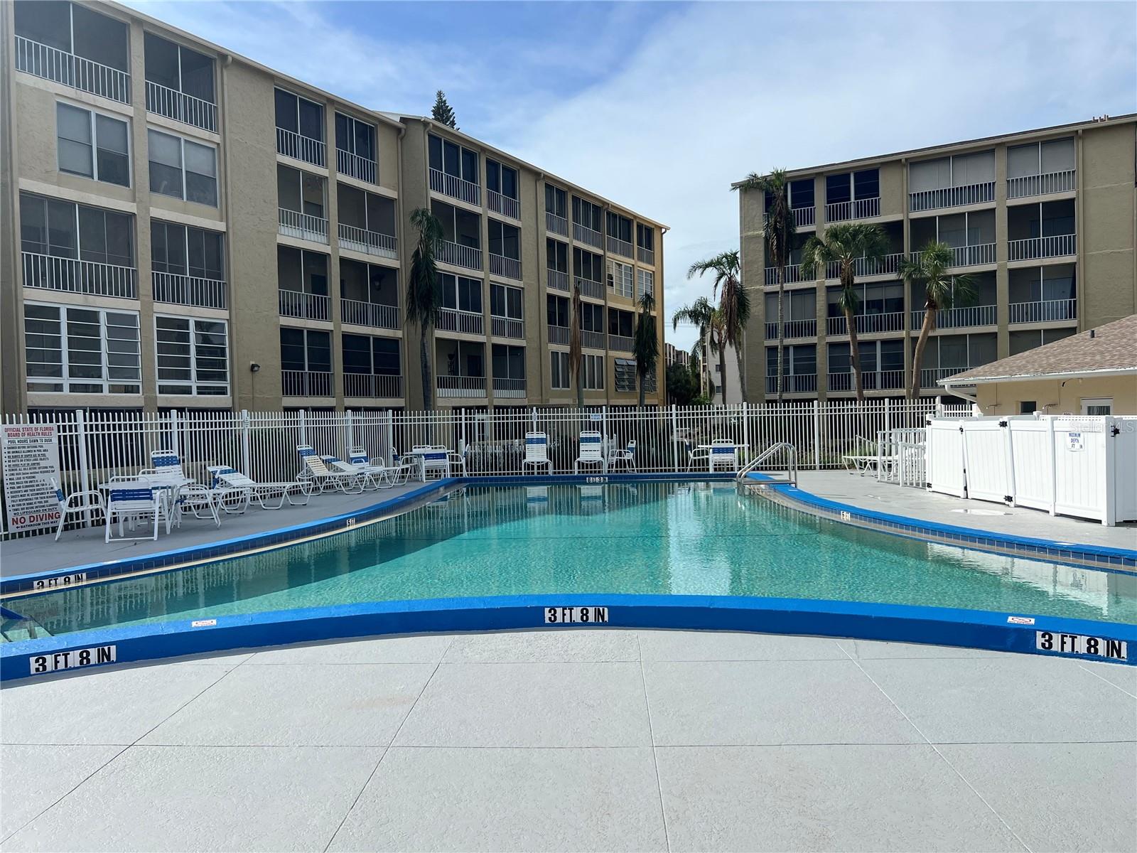 A4673281 Property Photo