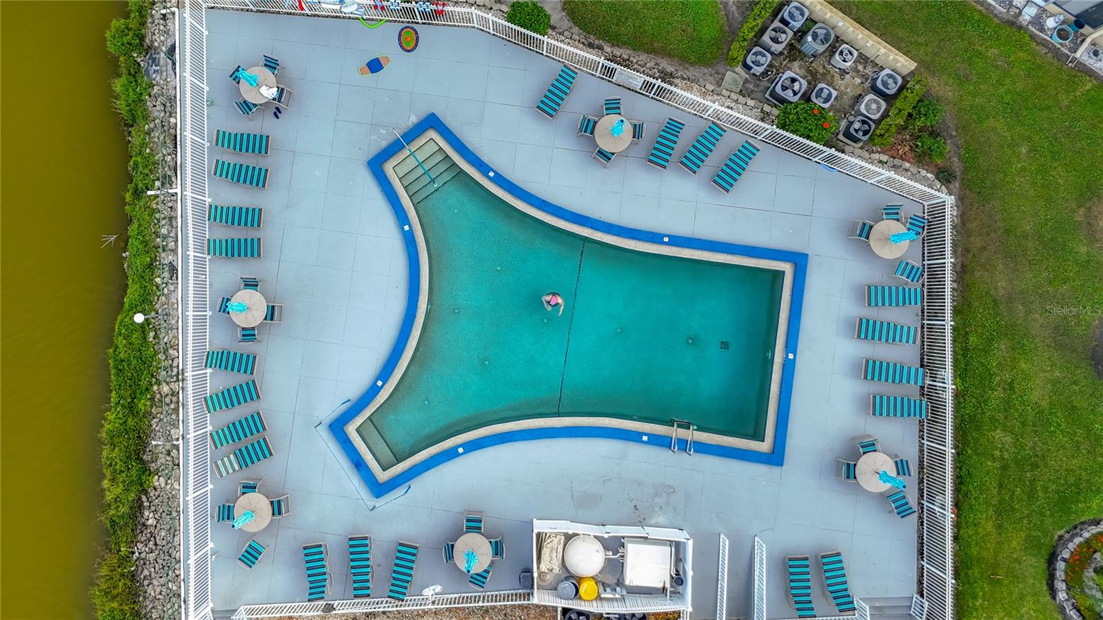 A4673281 Property Photo