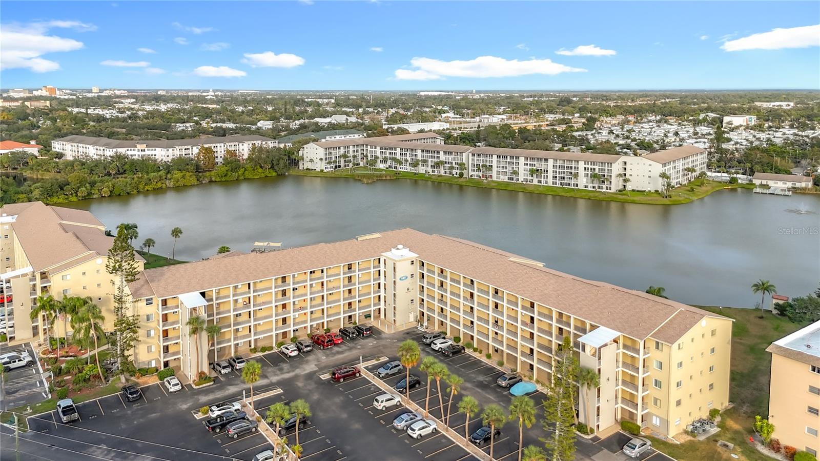 A4673281 Property Photo