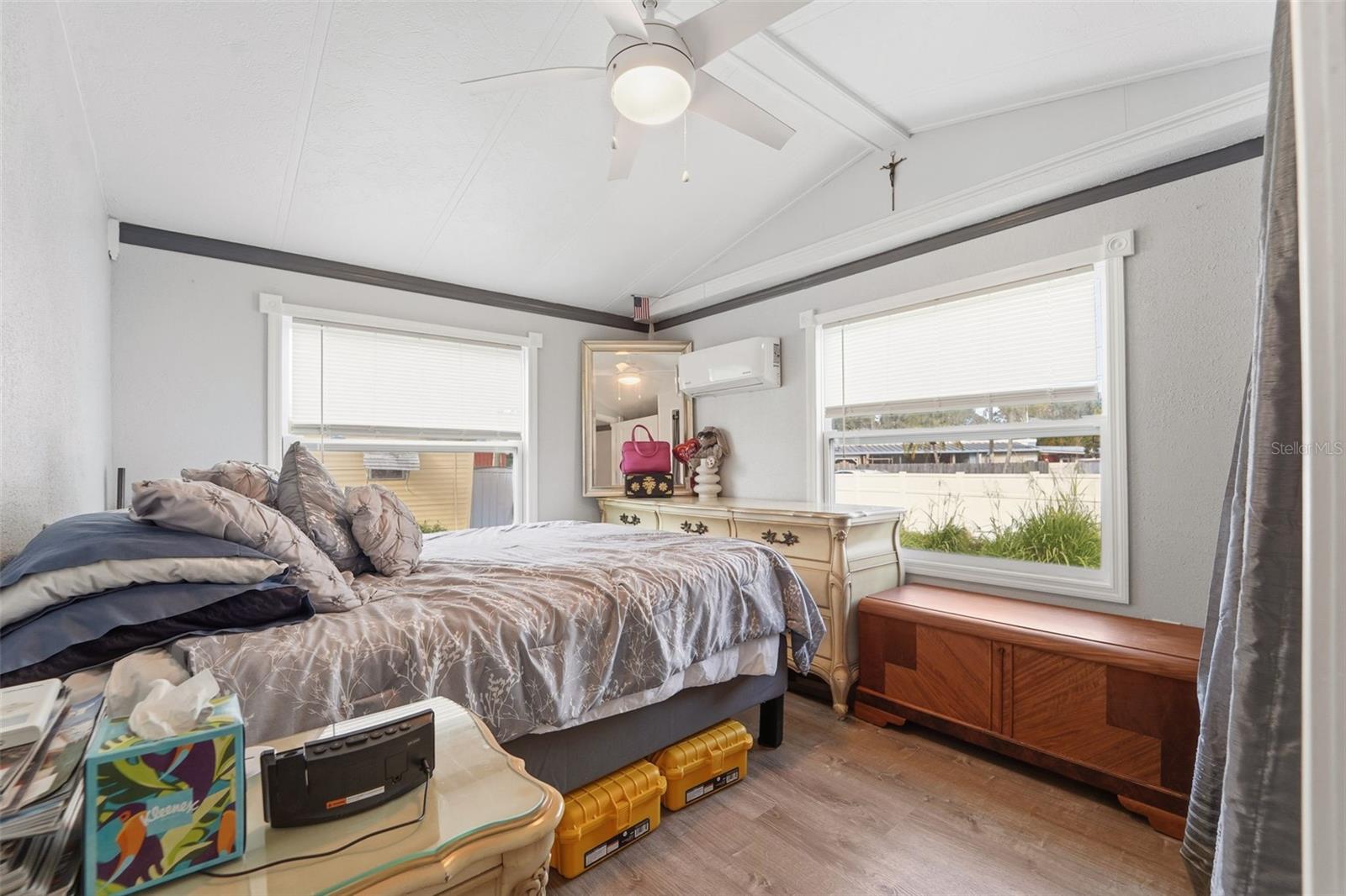 A4673283 Property Photo