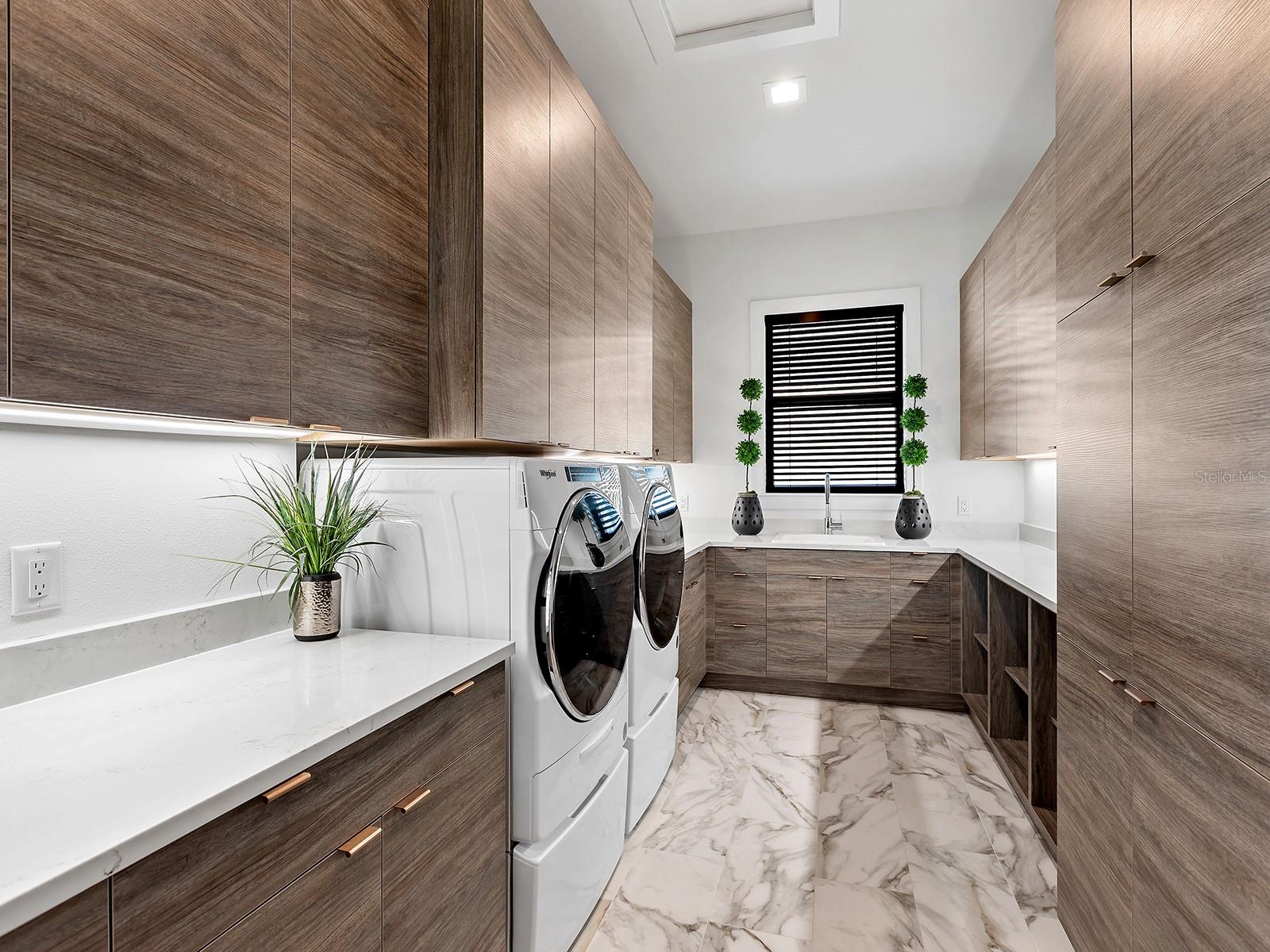 A4673305 Property Photo