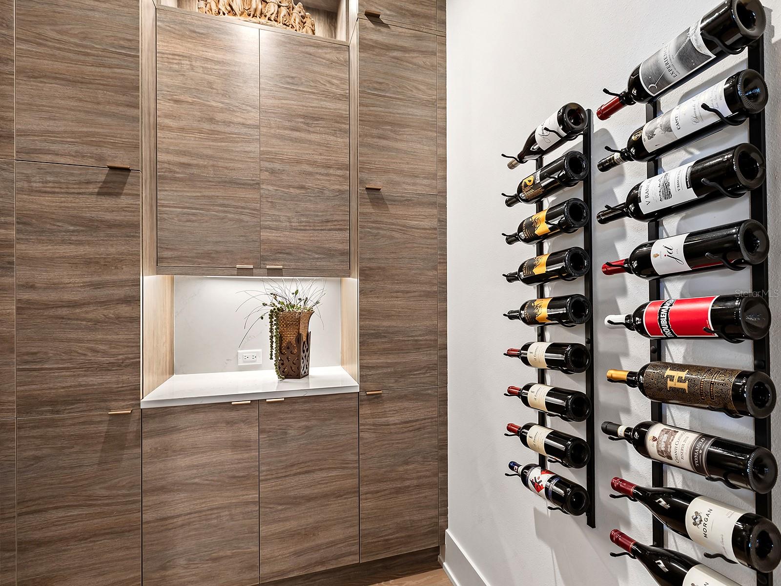 A4673305 Property Photo