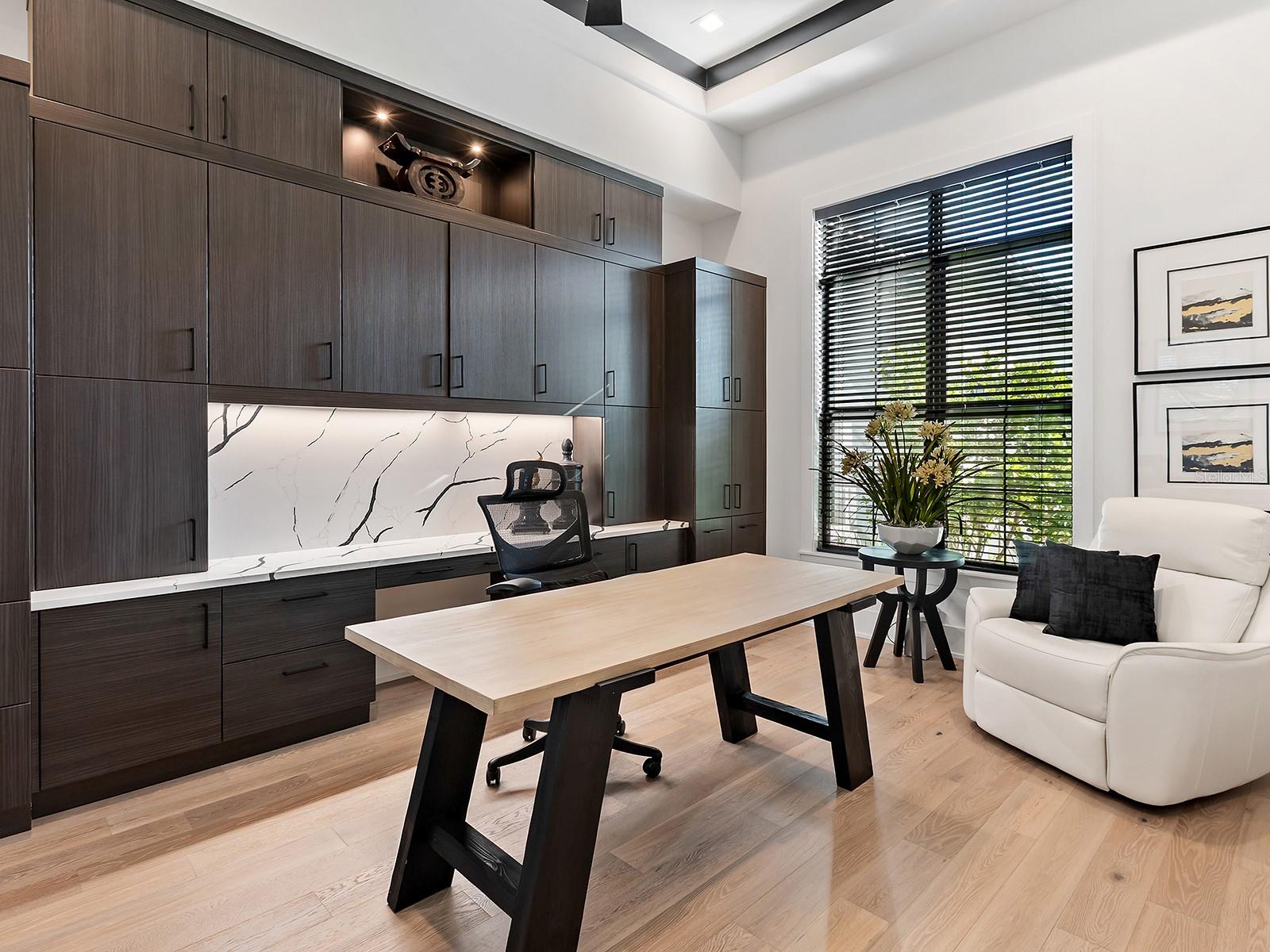 A4673305 Property Photo