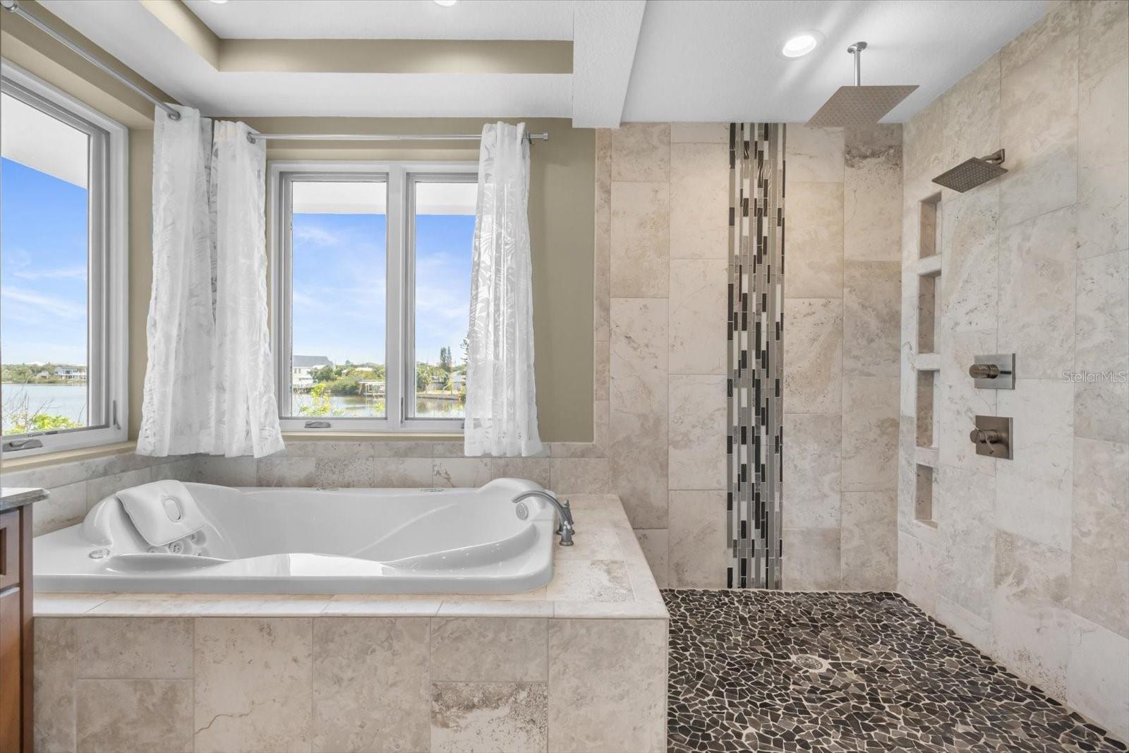 FC314347 Property Photo