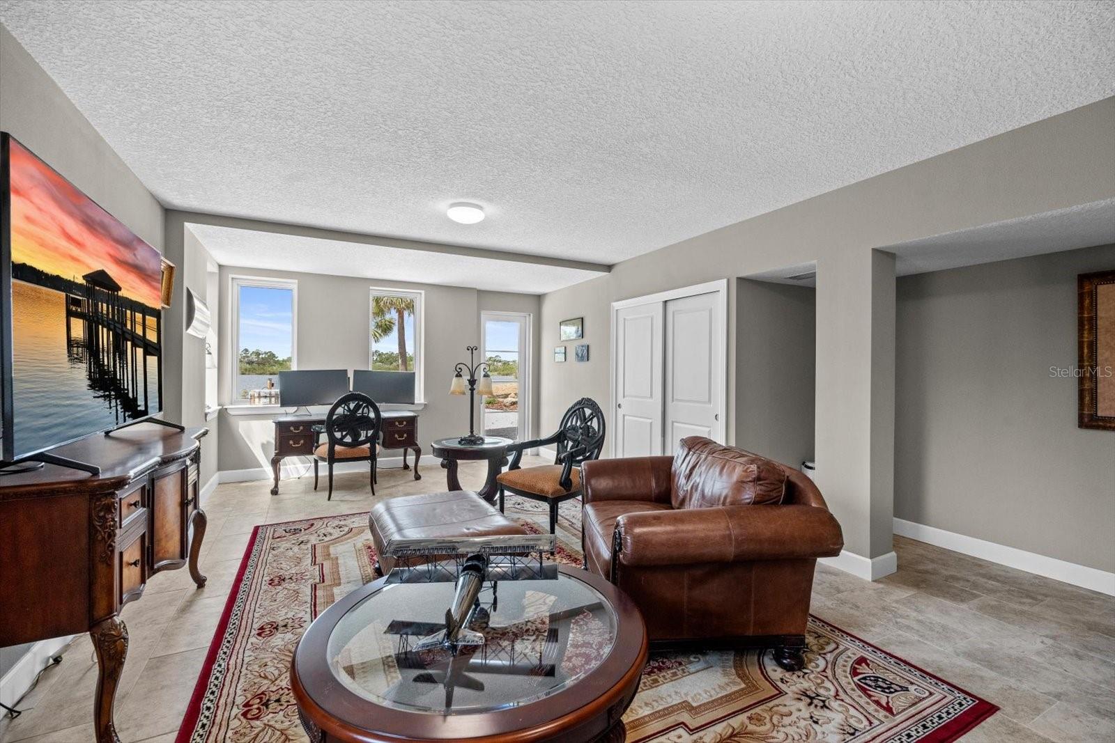 FC314347 Property Photo