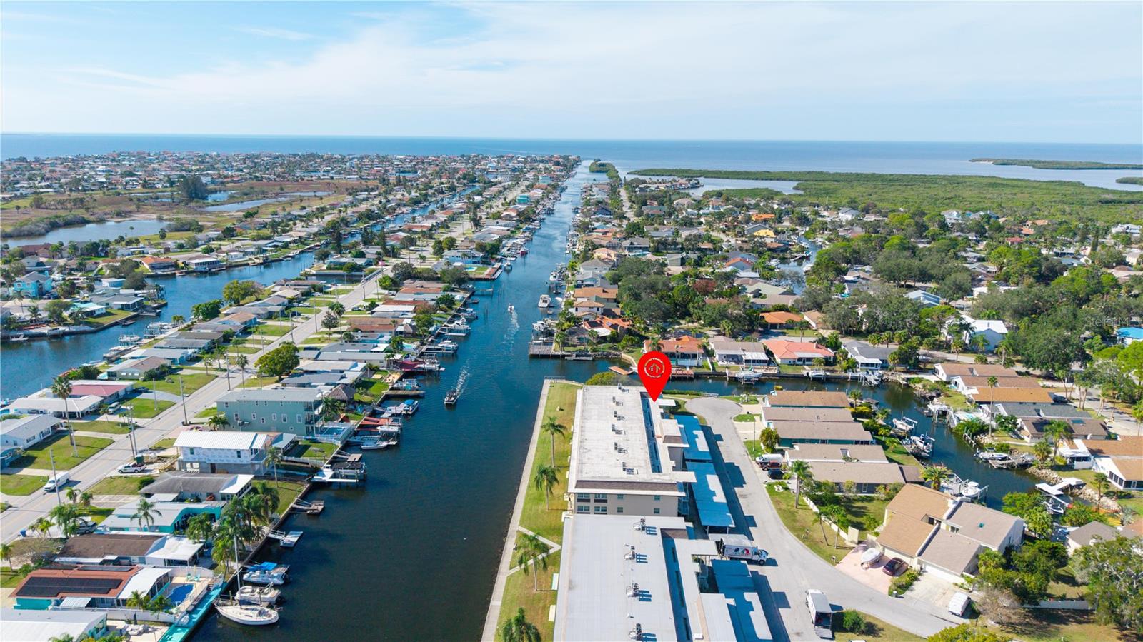 W7881045 Property Photo