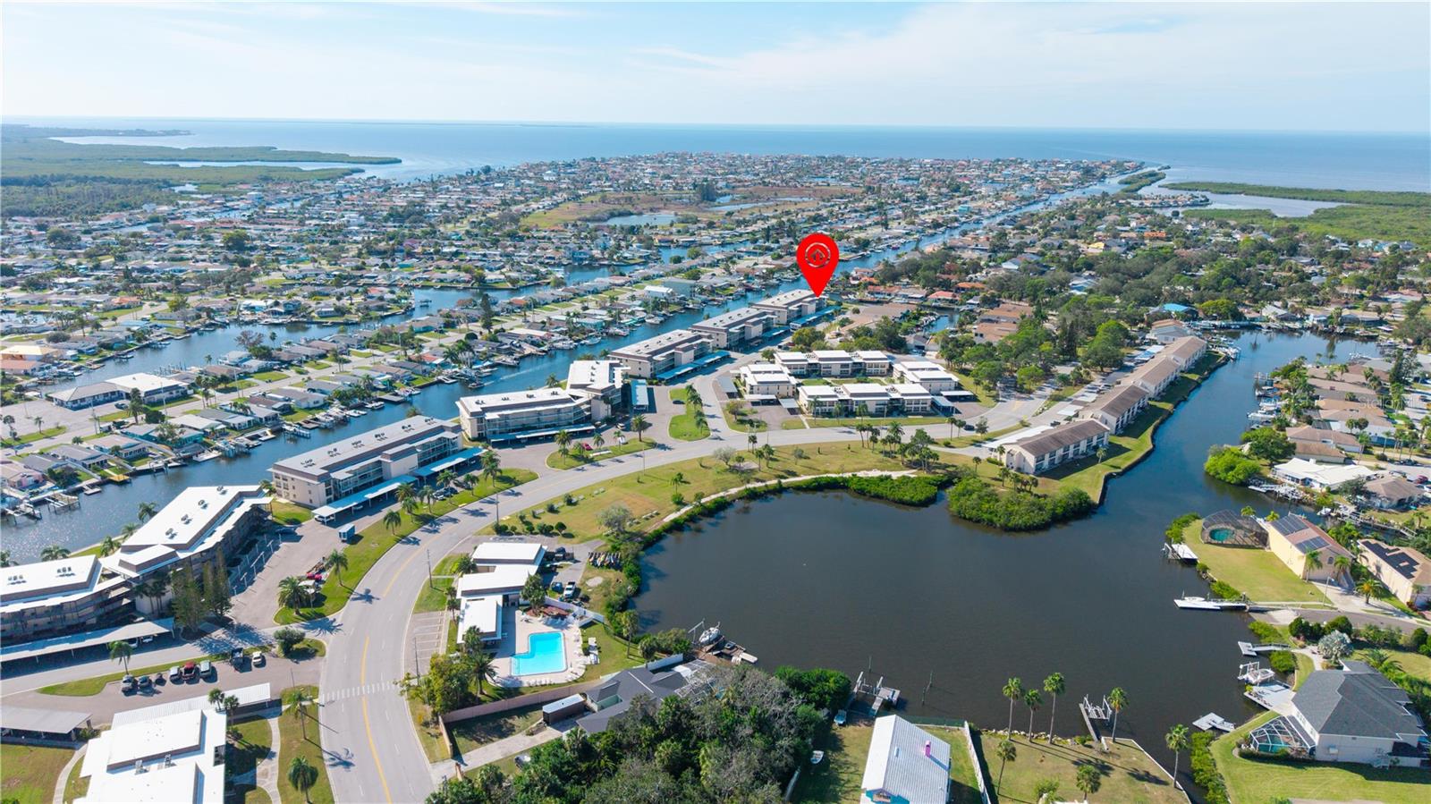 W7881045 Property Photo