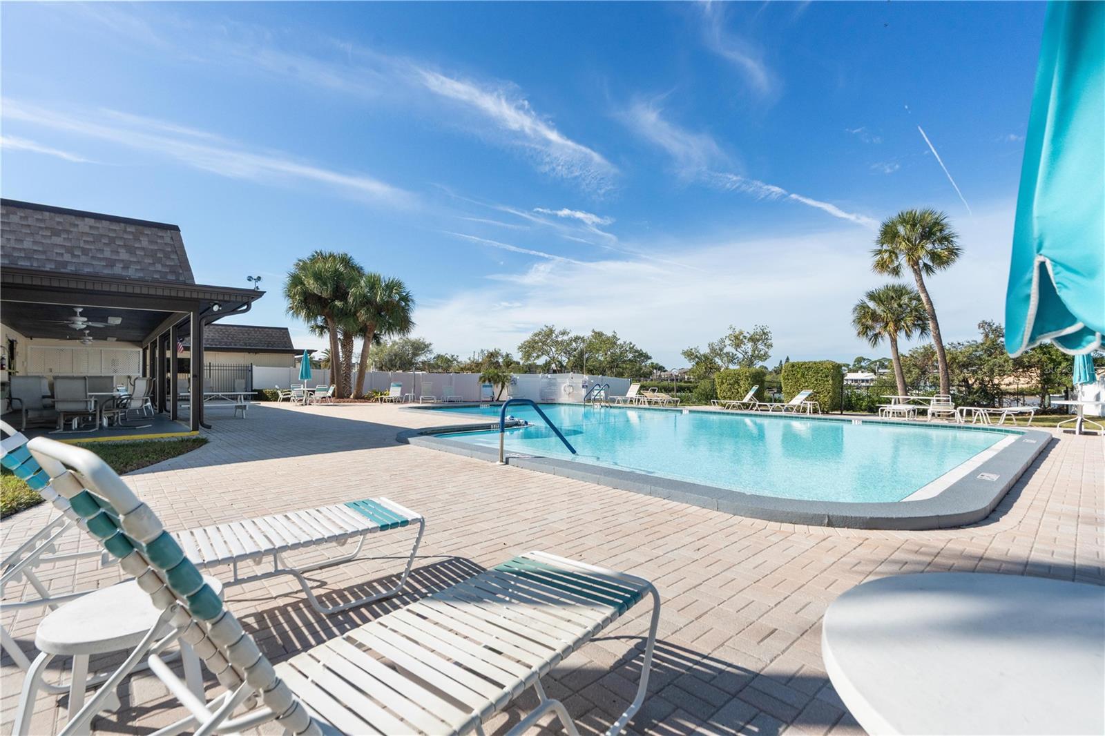 W7881045 Property Photo