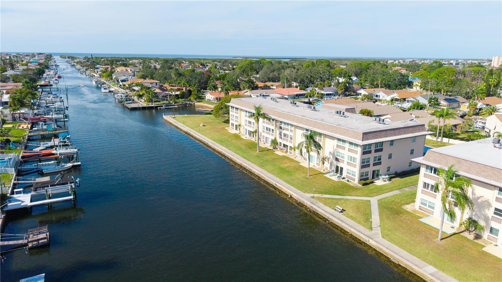 W7881045 Property Photo