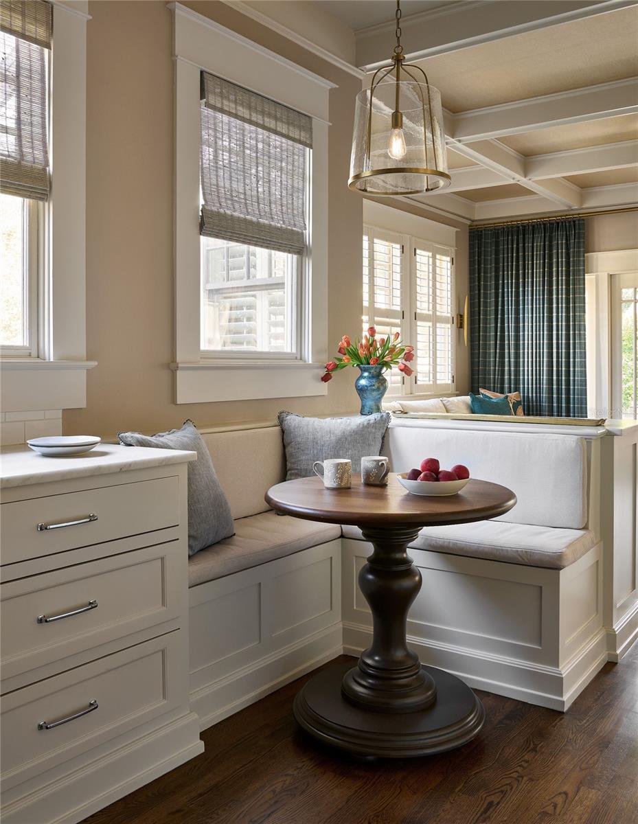 TB8451458 Property Photo