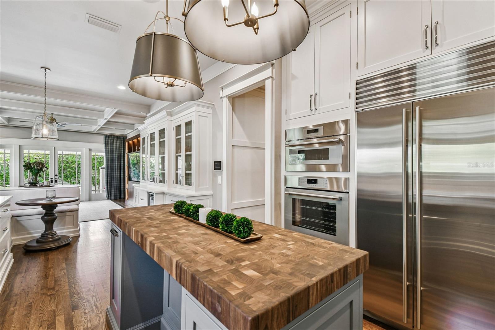 TB8451458 Property Photo